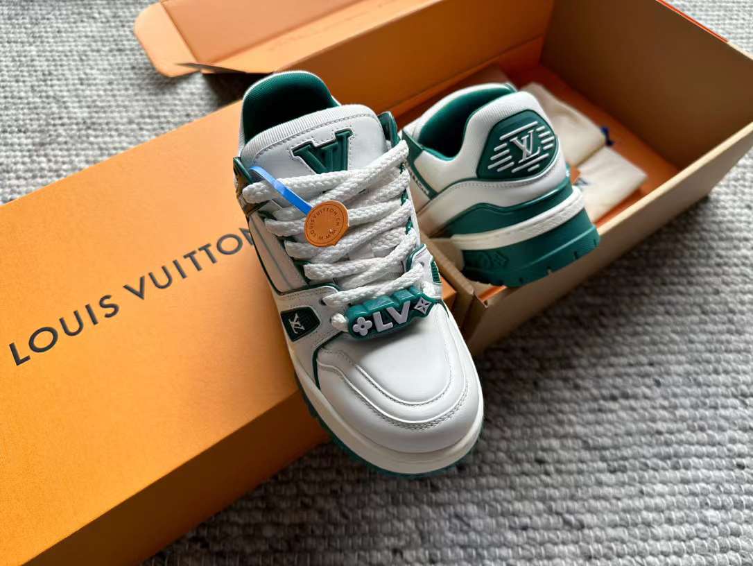 Louis Vuitton Trainer Maxi view 6