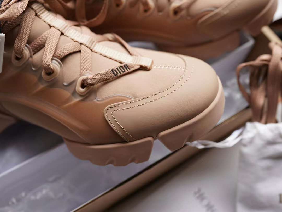 Dior Sneakers view 6