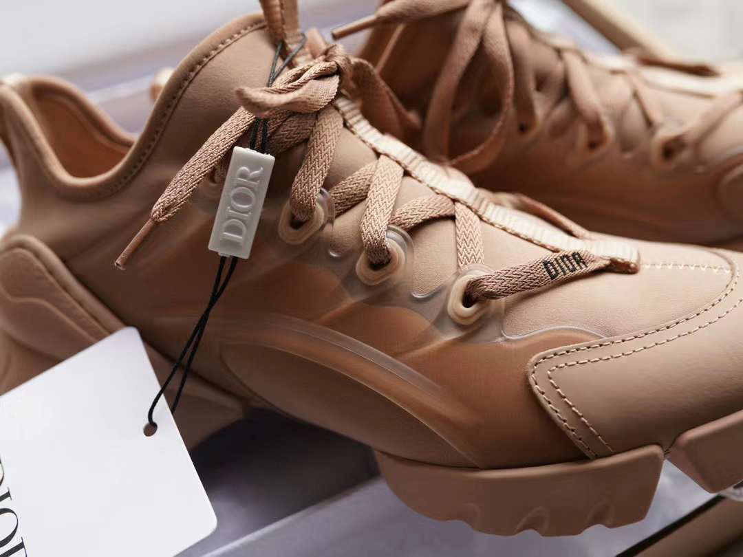 Dior Sneakers view 7