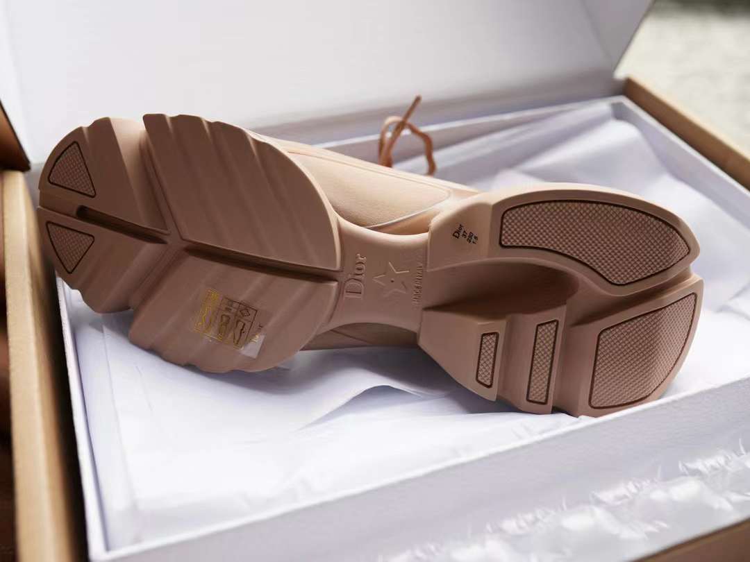 Dior Sneakers view 8