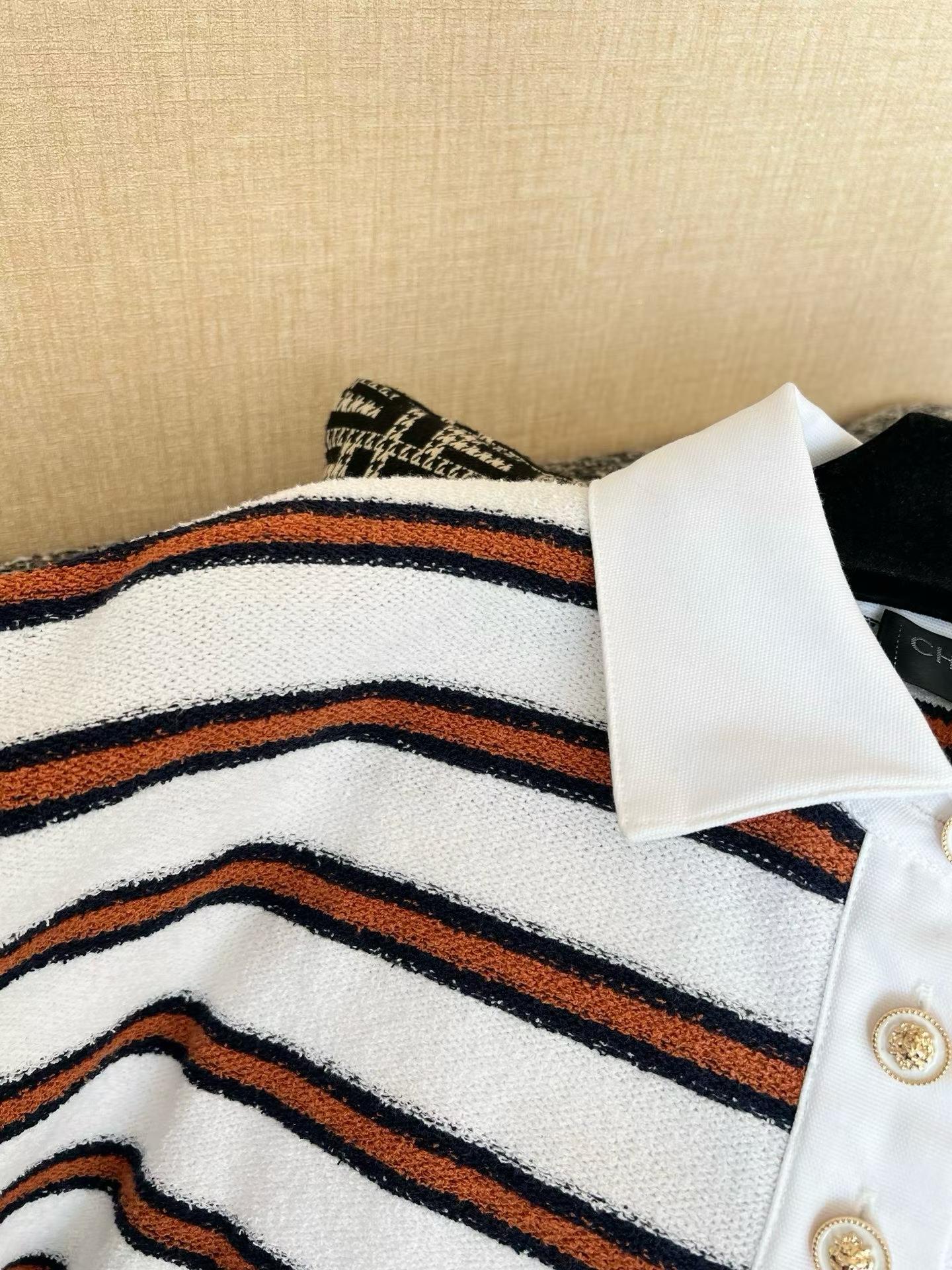 Chanel Knitted short-sleeved shirt view 4