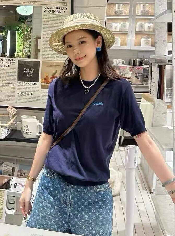 Prada Knitted short-sleeved shirt view 1
