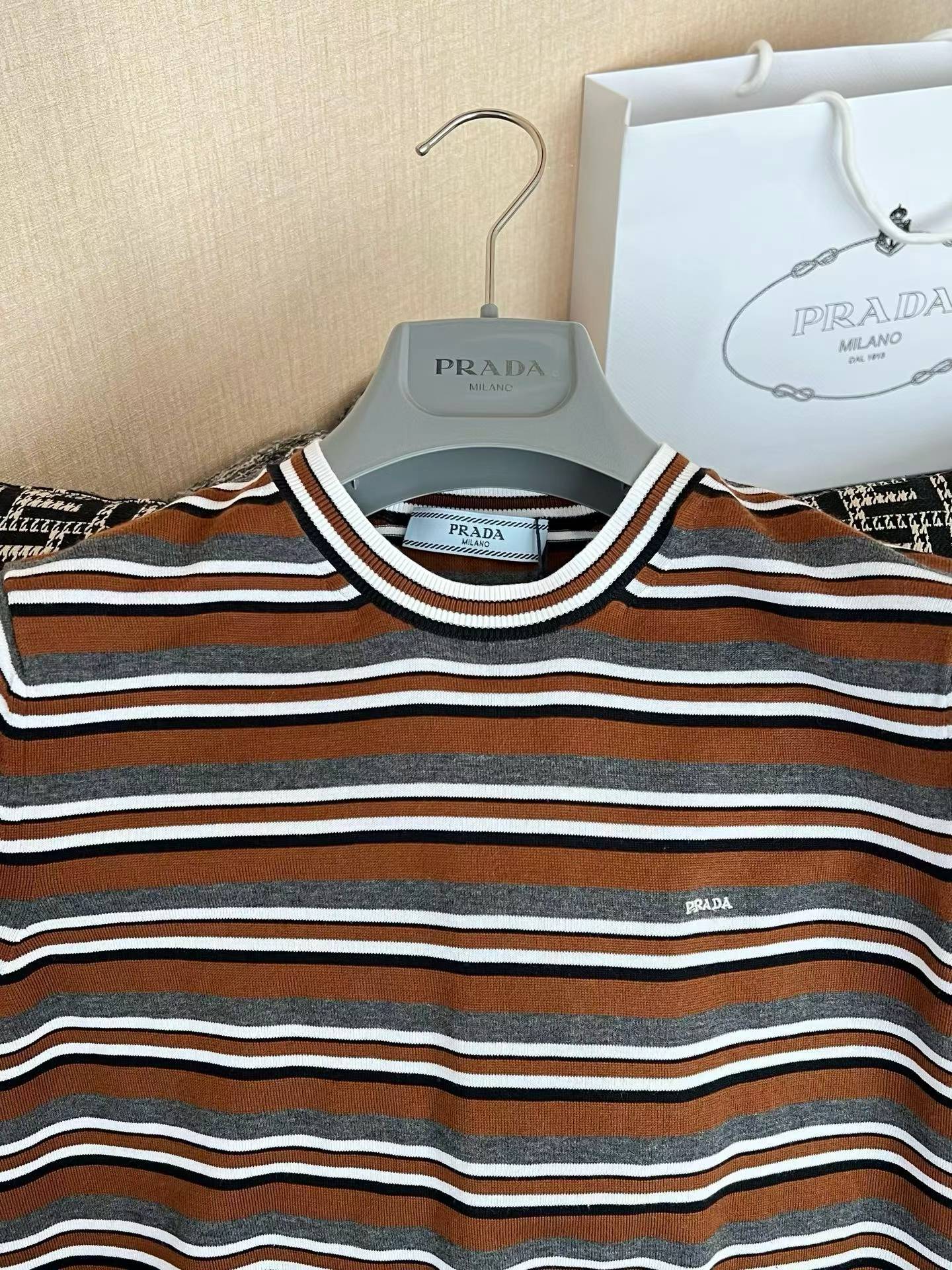 Prada short-sleeved shirt view 3
