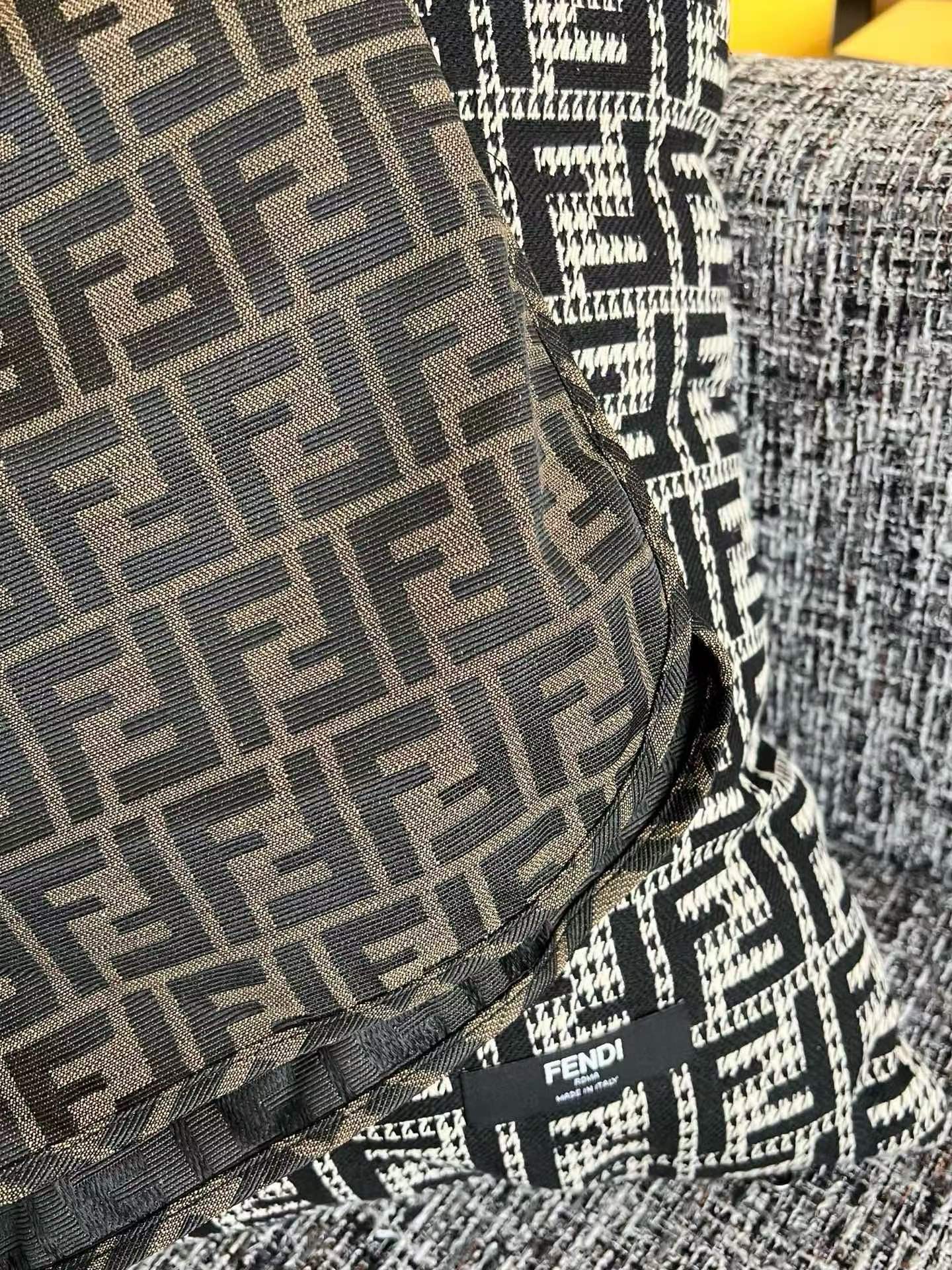 Fendi Shorts view 6