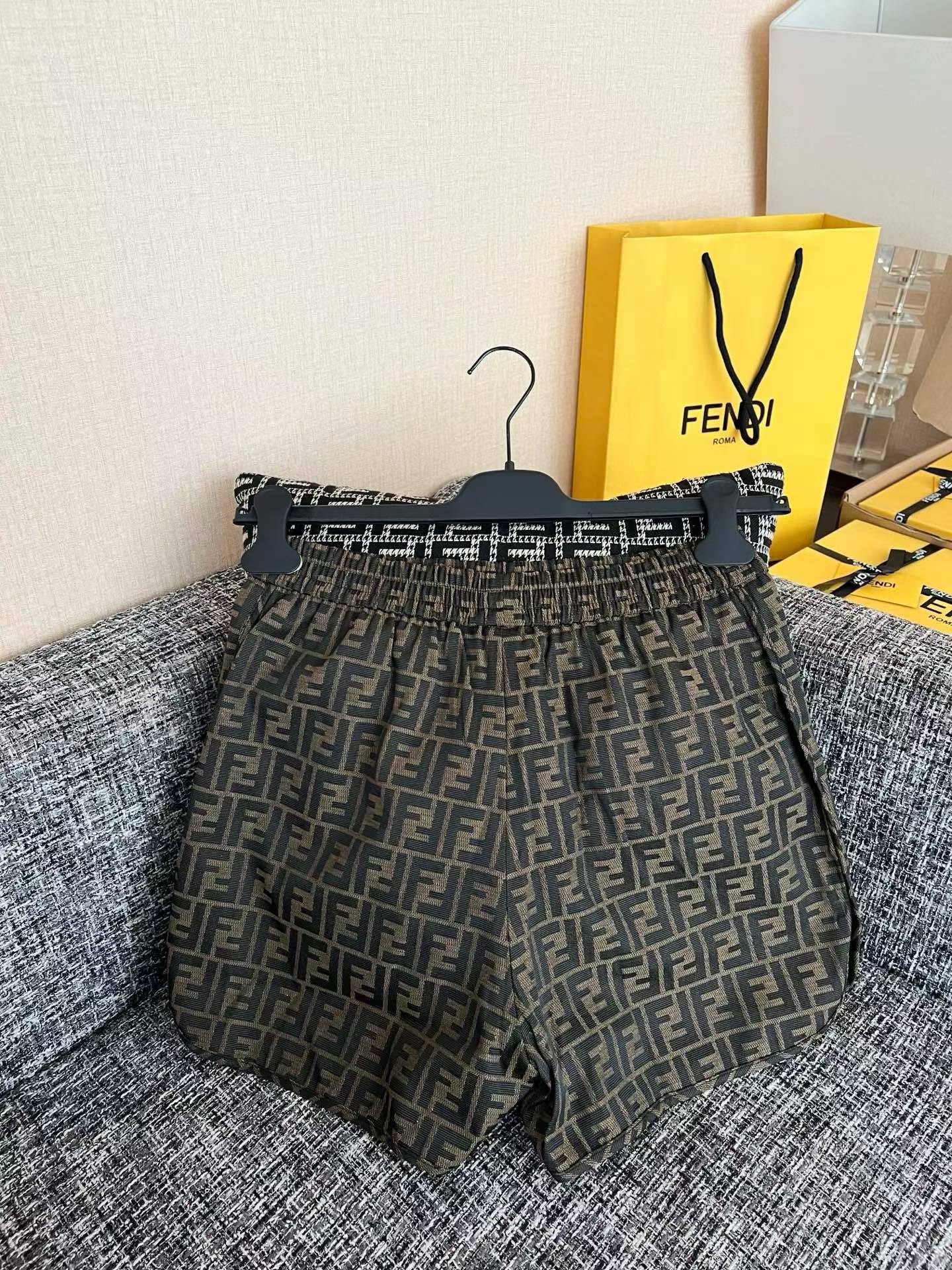 Fendi Shorts view 9