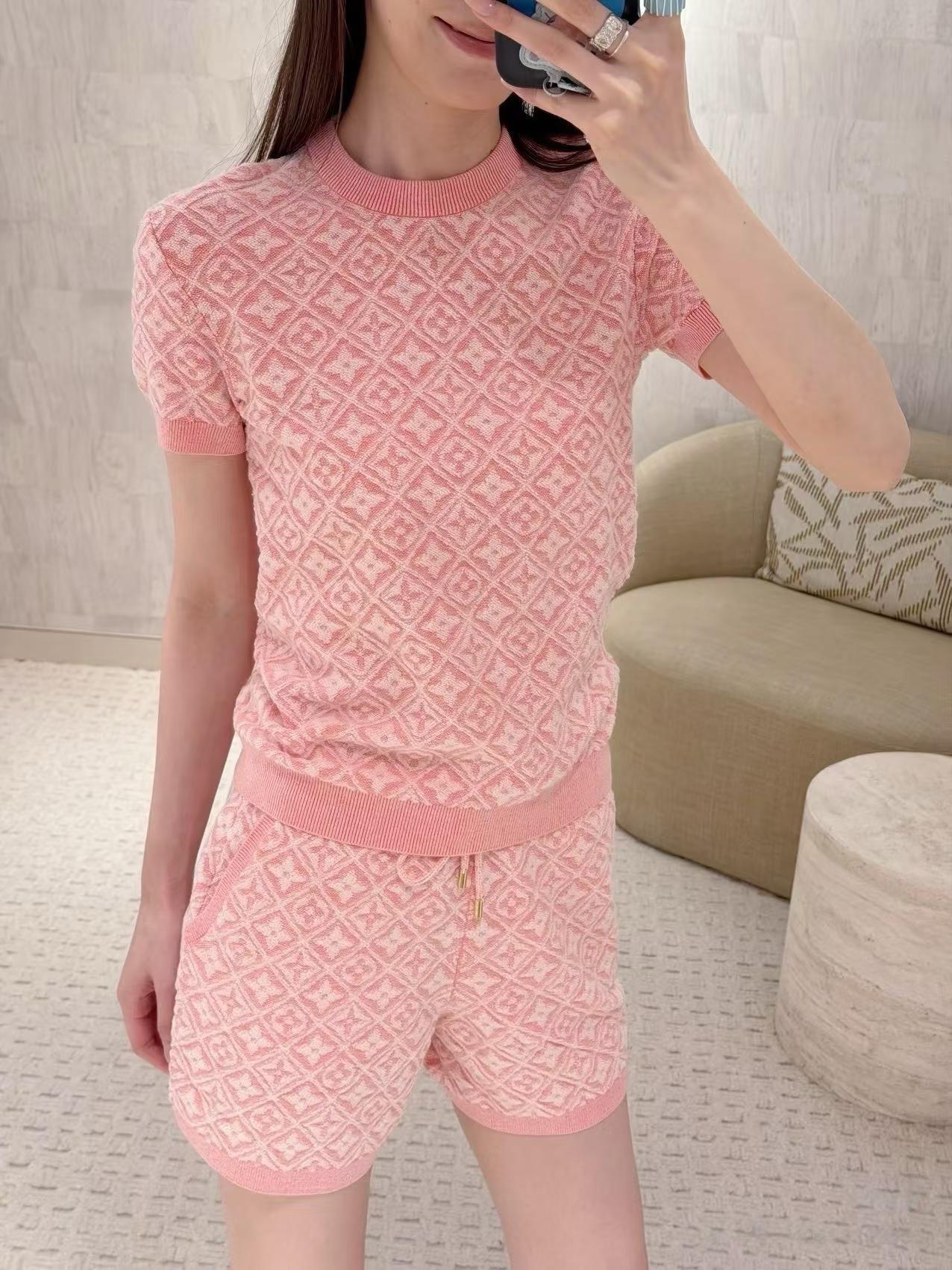 Louis Vuitton Knitted set view 1