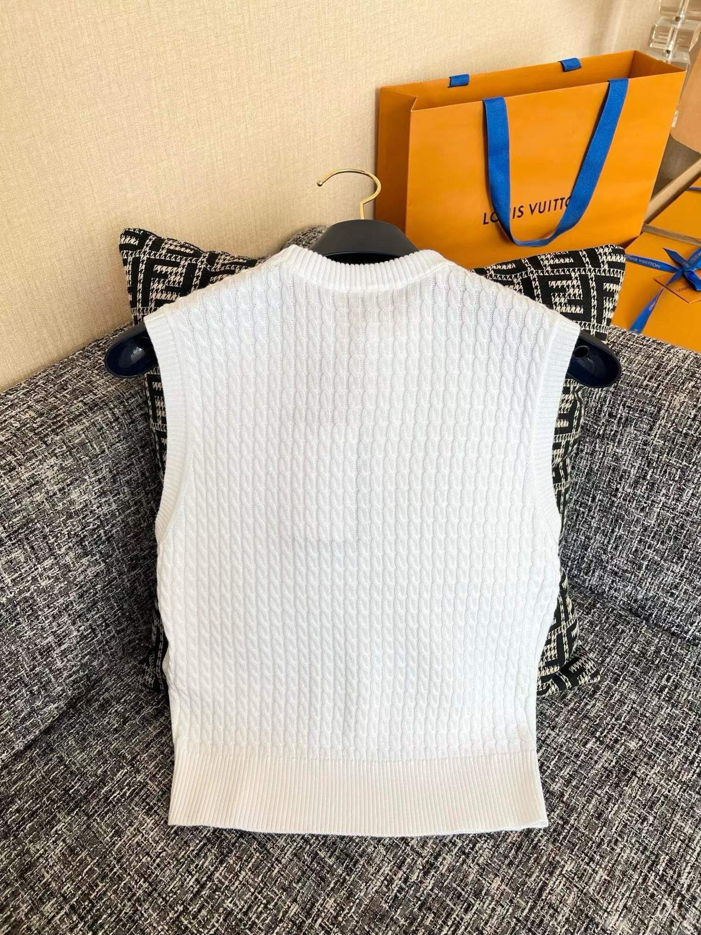 Louis Vuitton Knitted set view 8
