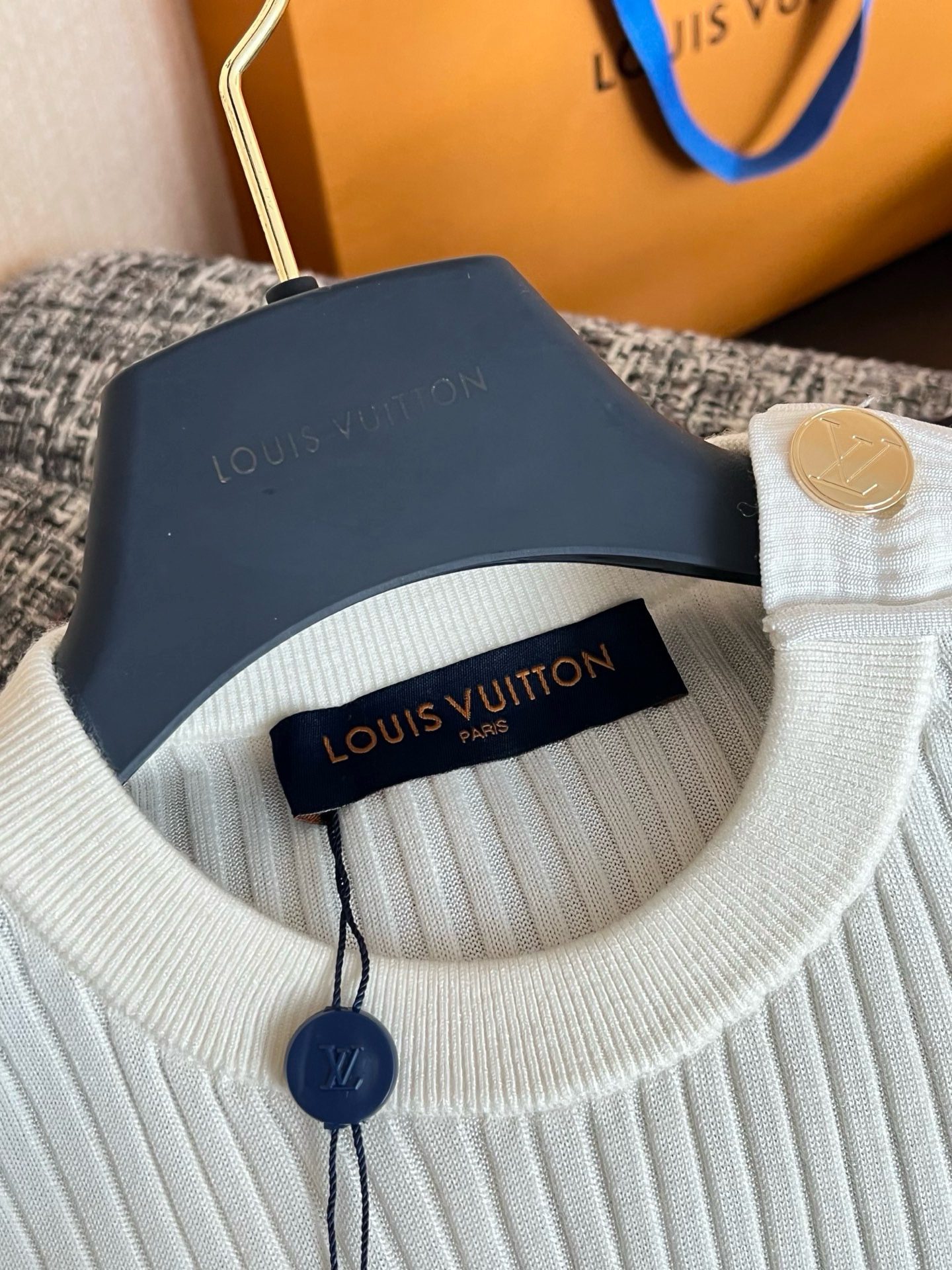 Louis Vuitton Knitted short-sleeved shirt view 4