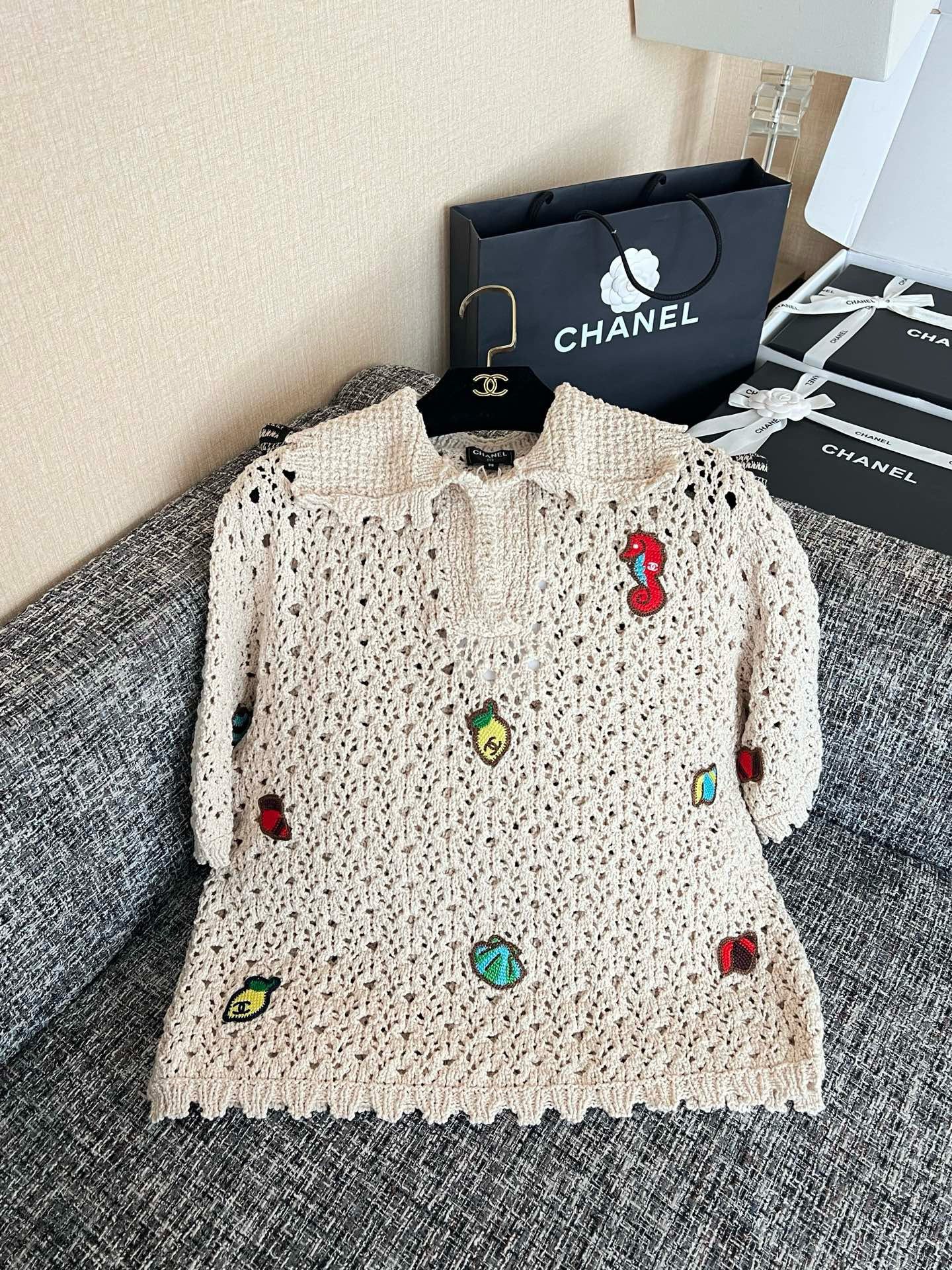 Chanel Knitted set view 2