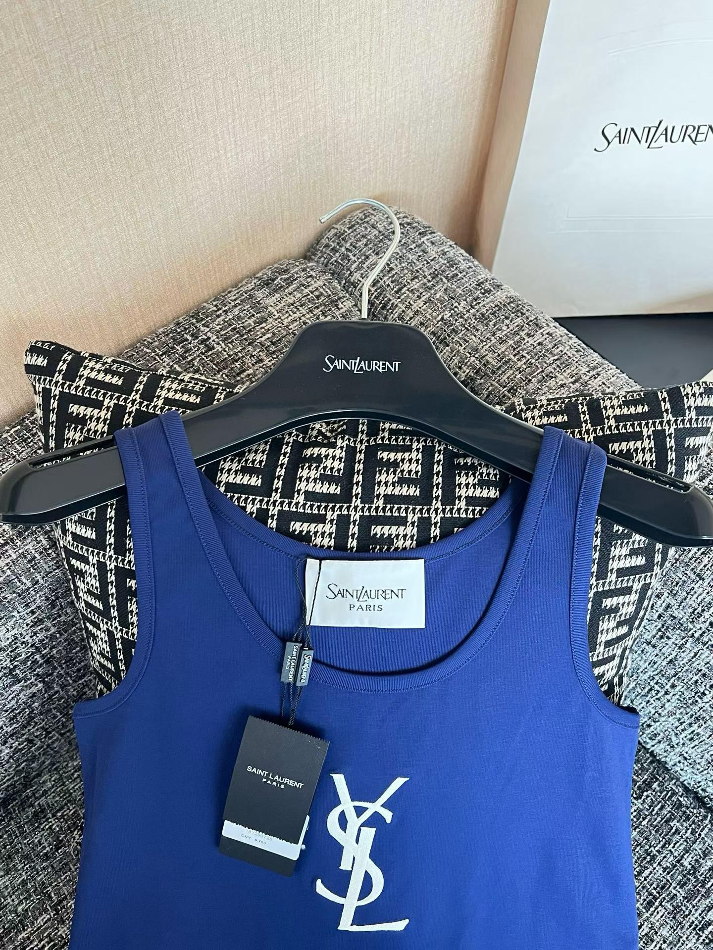 Saint Laurent Vest view 3