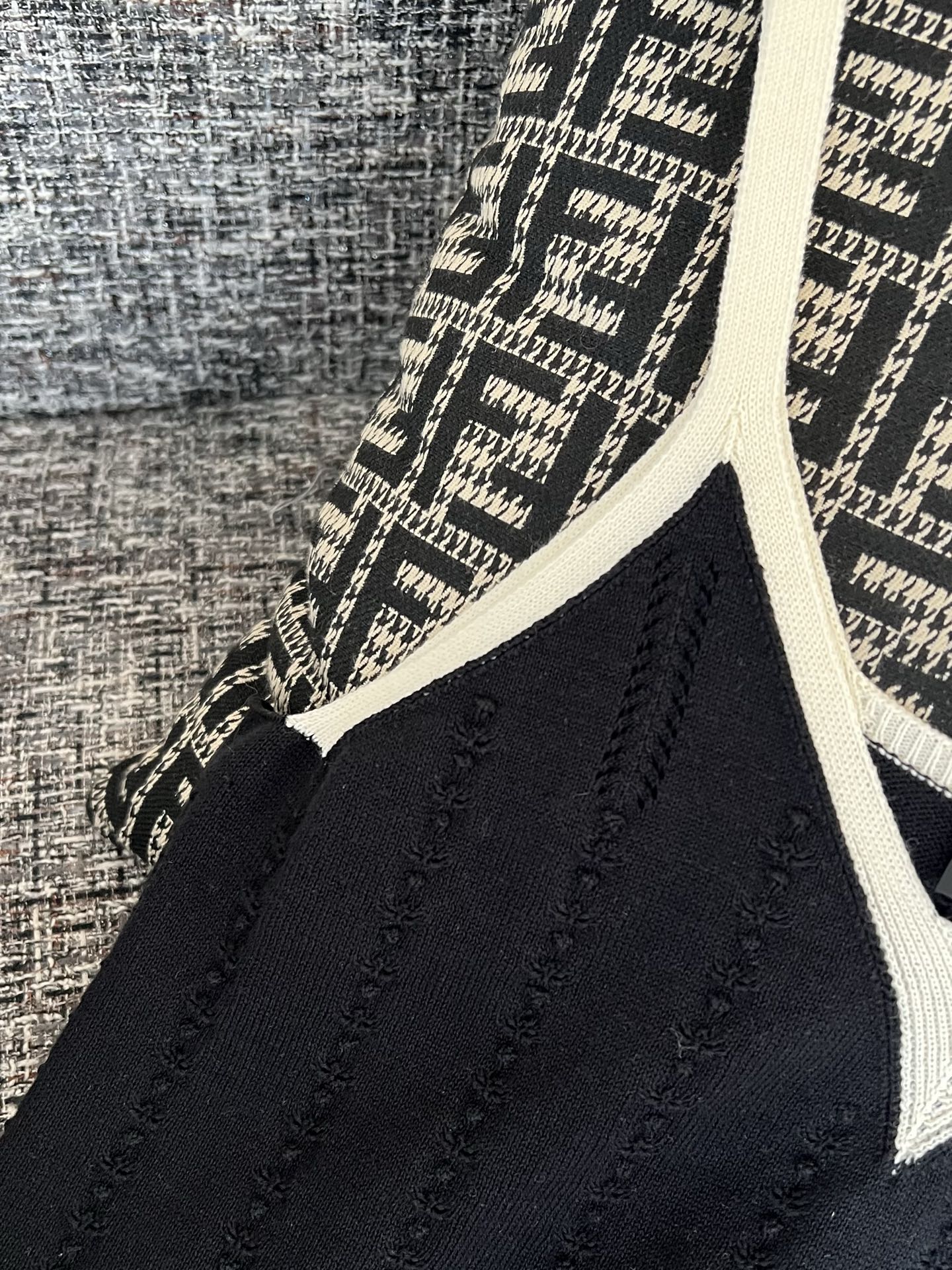 Chanel Vest view 13