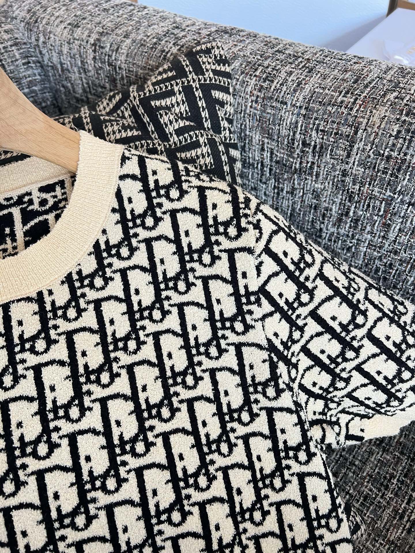Dior Short sleeve knitwear view 6