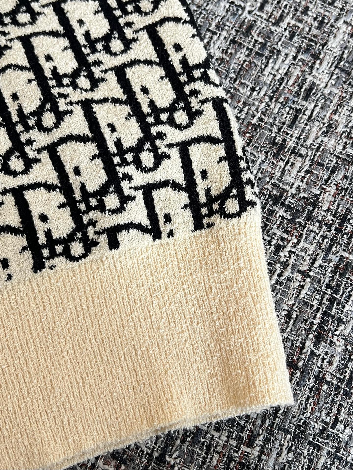 Dior Short sleeve knitwear view 7