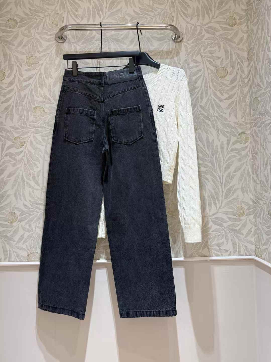 Loewe Straight jeans view 9