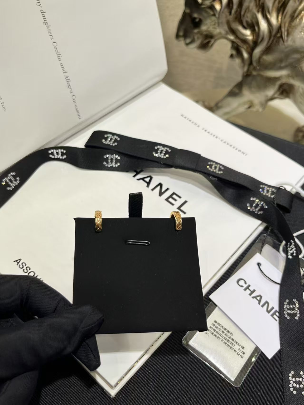 Chanel Earrings view 8