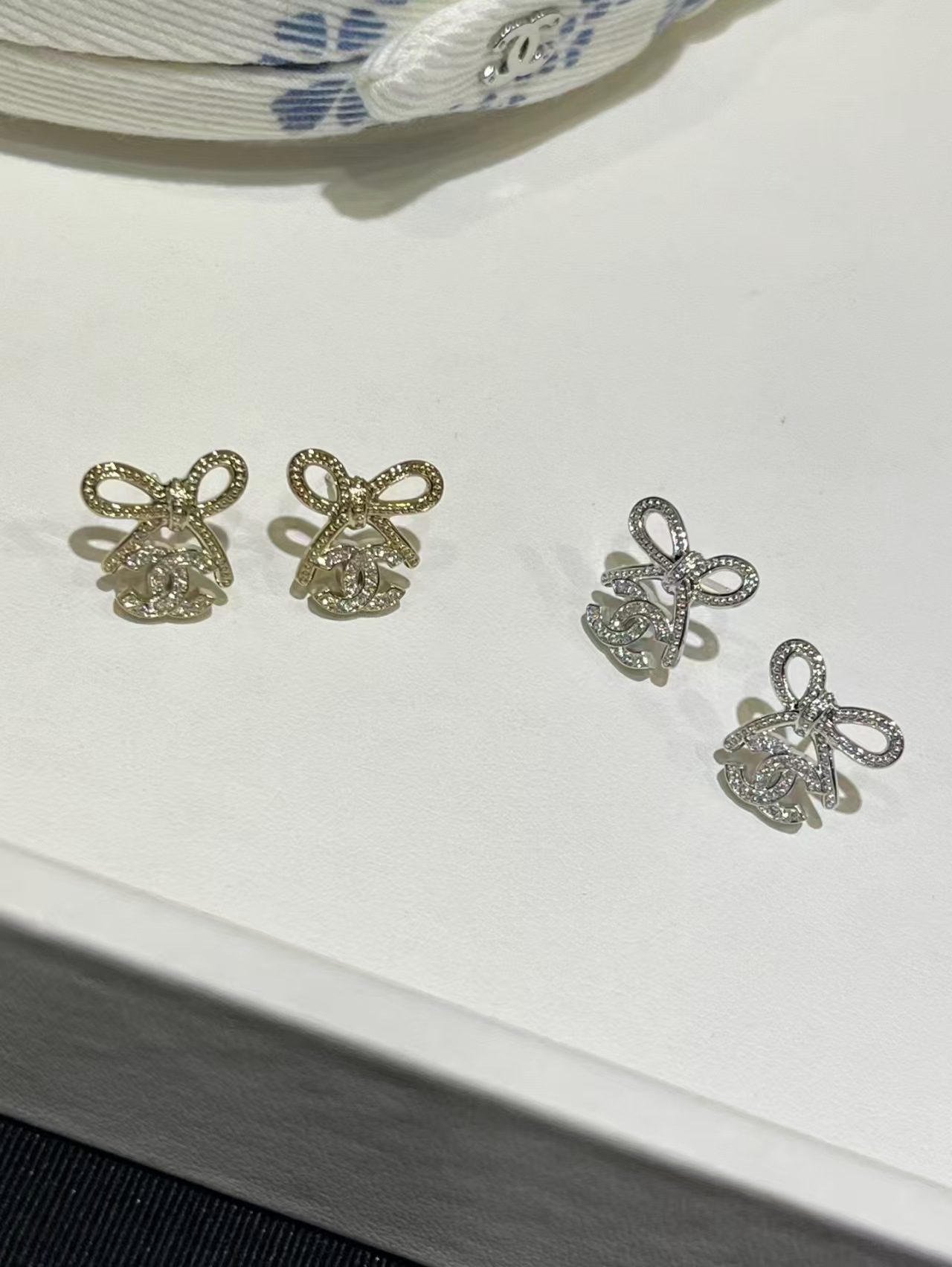 Chanel Earrings view 10