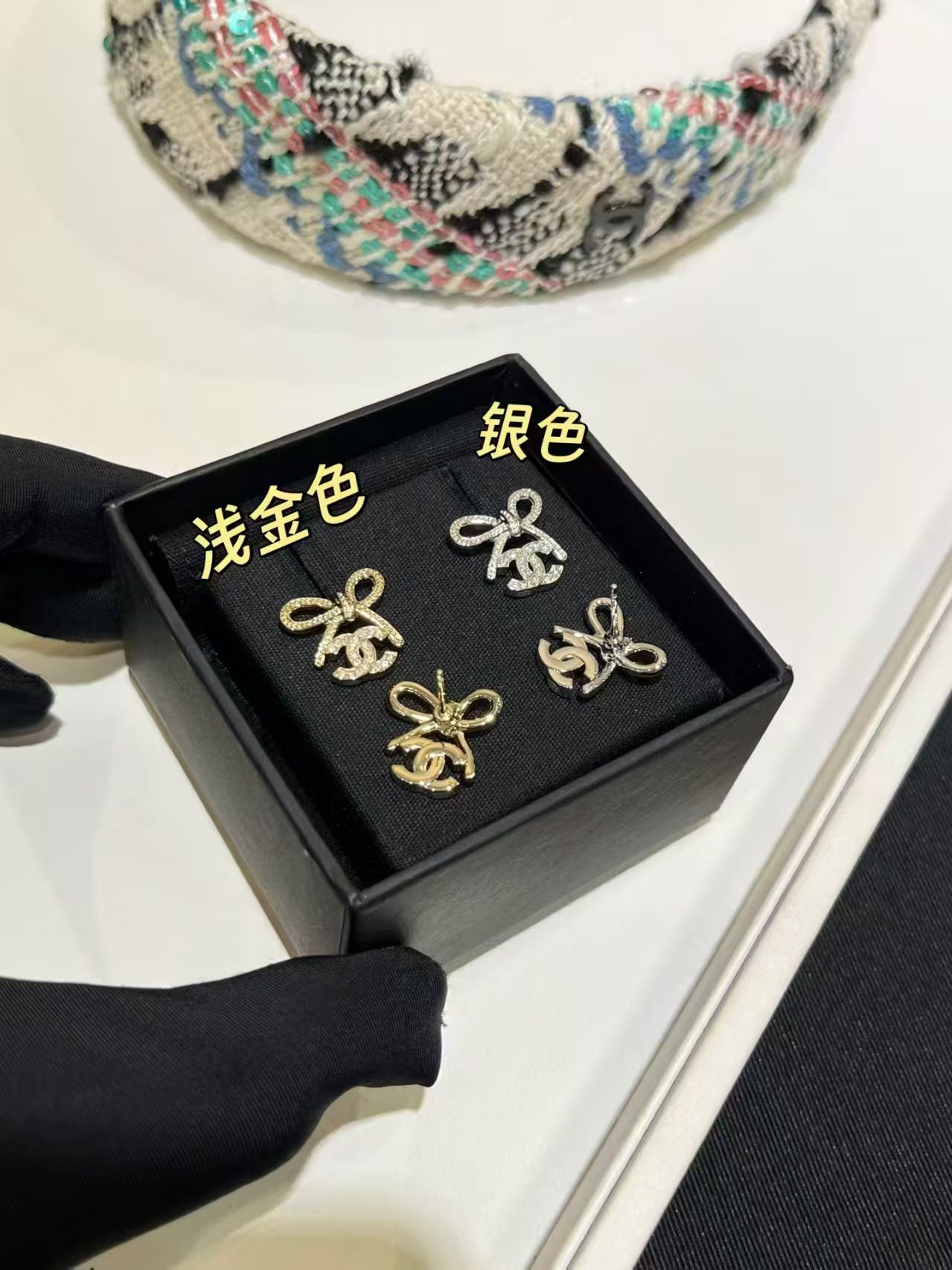 Chanel Earrings view 12