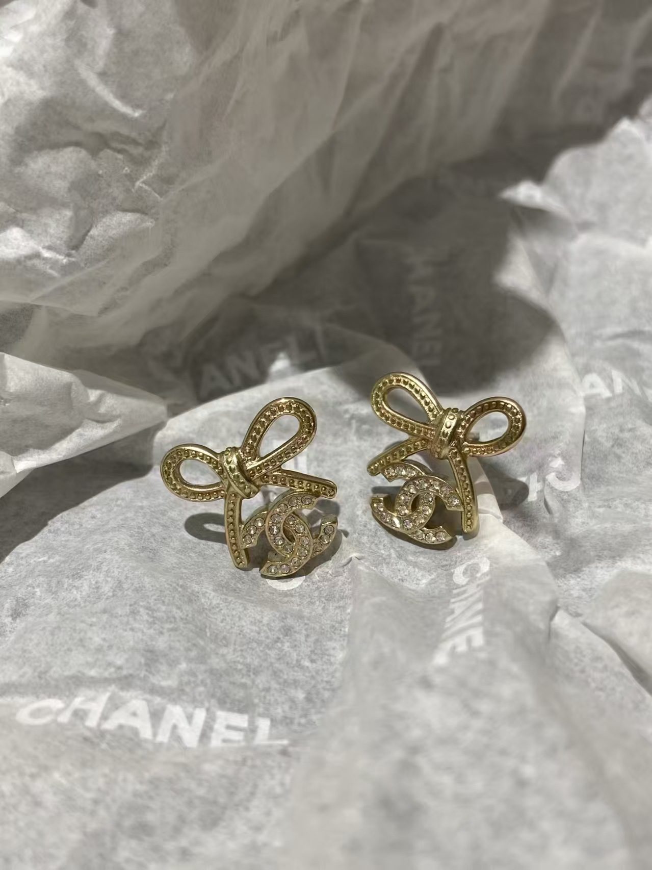 Chanel Earrings view 4