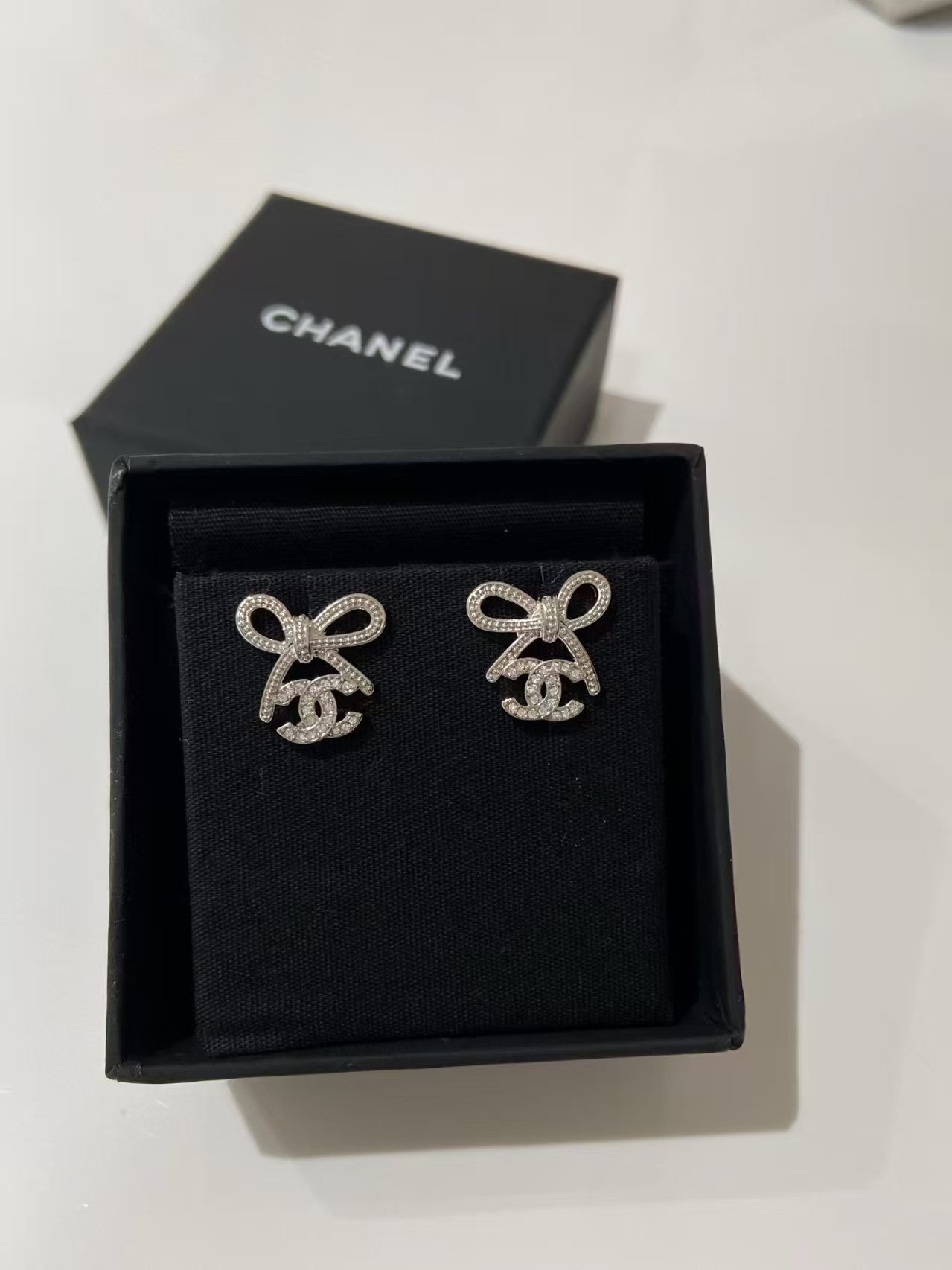 Chanel Earrings view 8
