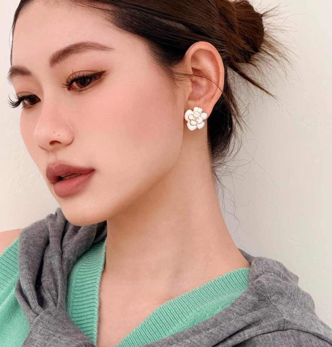 Chanel Earrings view 1