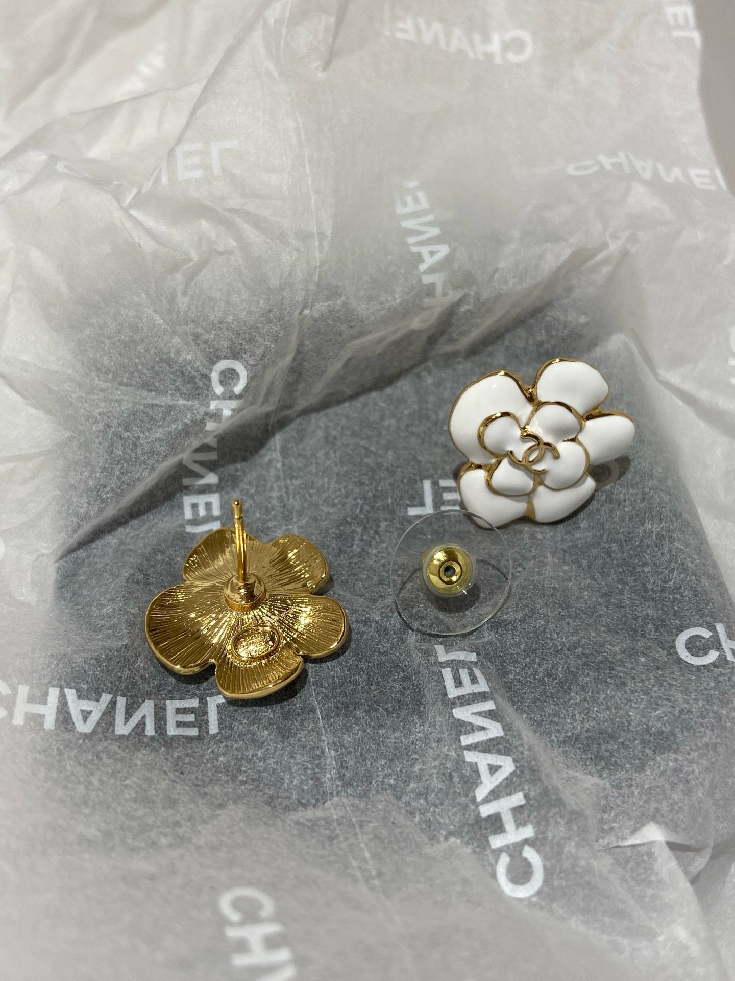 Chanel Earrings view 9