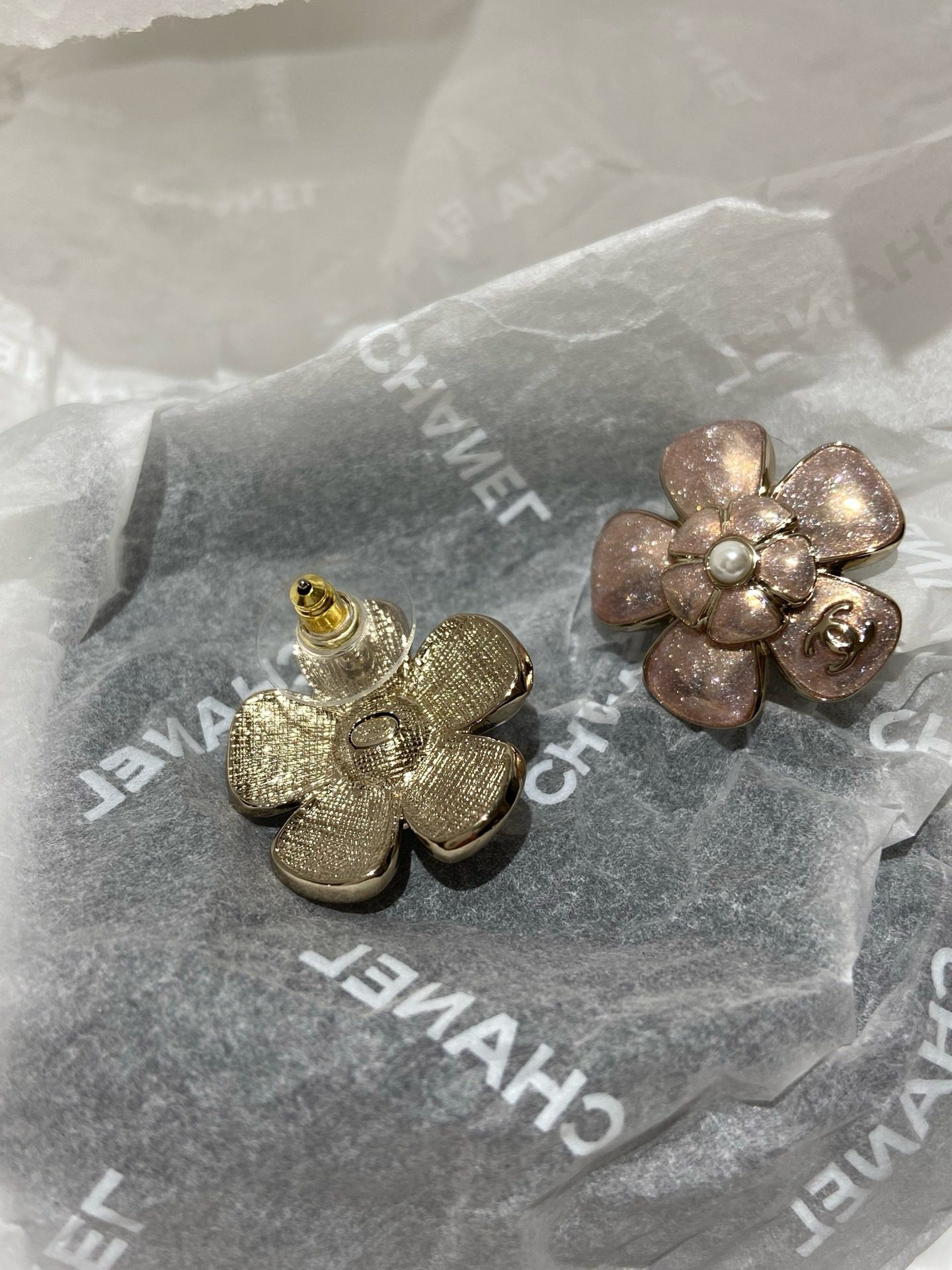 Chanel Earrings view 4