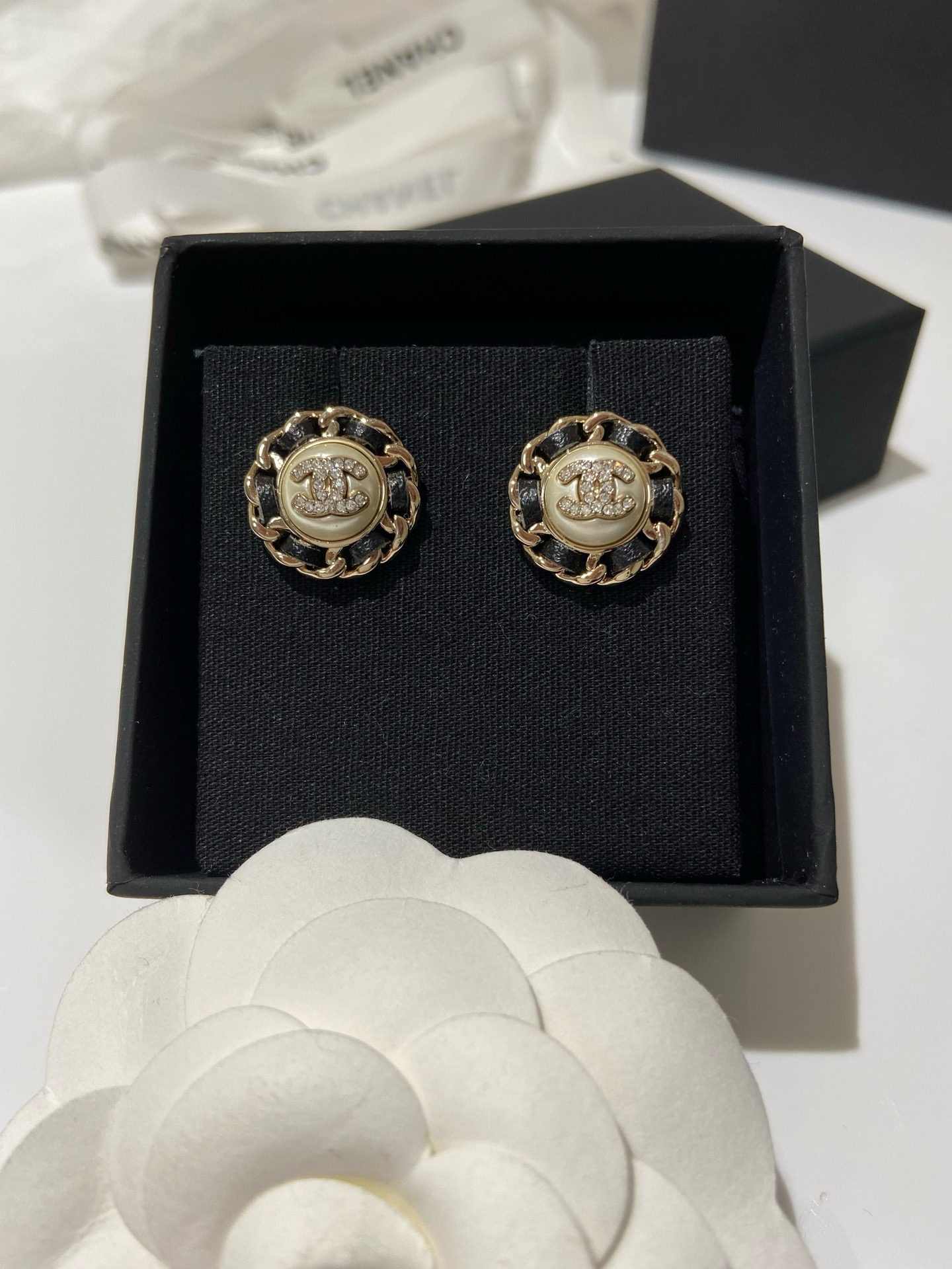 Chanel Earrings view 4