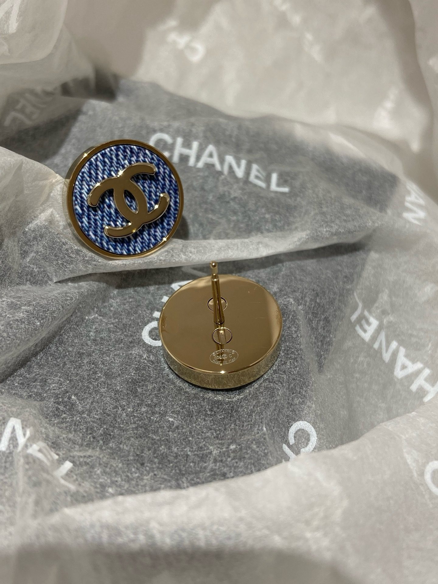 Chanel Earrings view 9