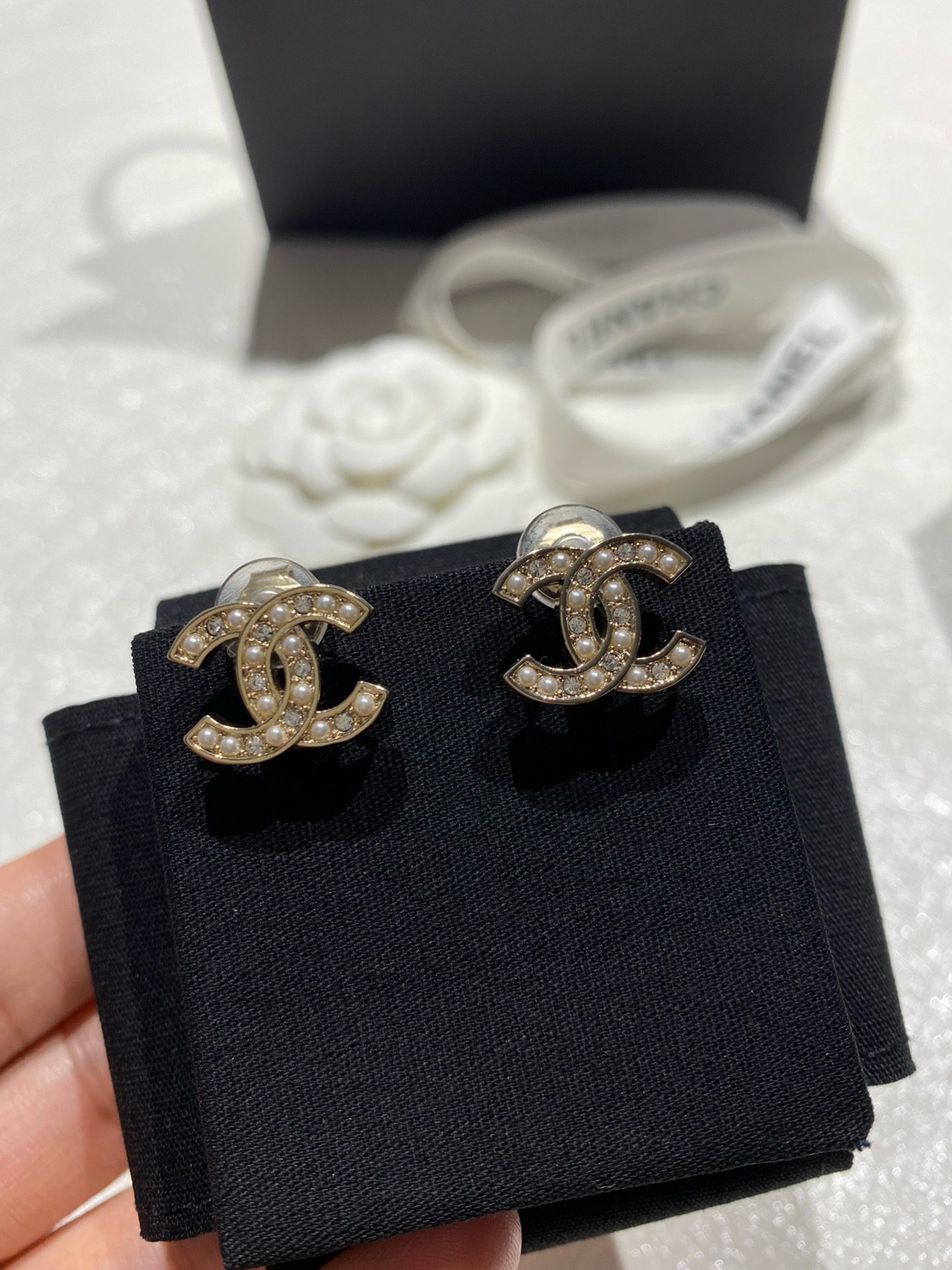 Chanel Earrings view 4