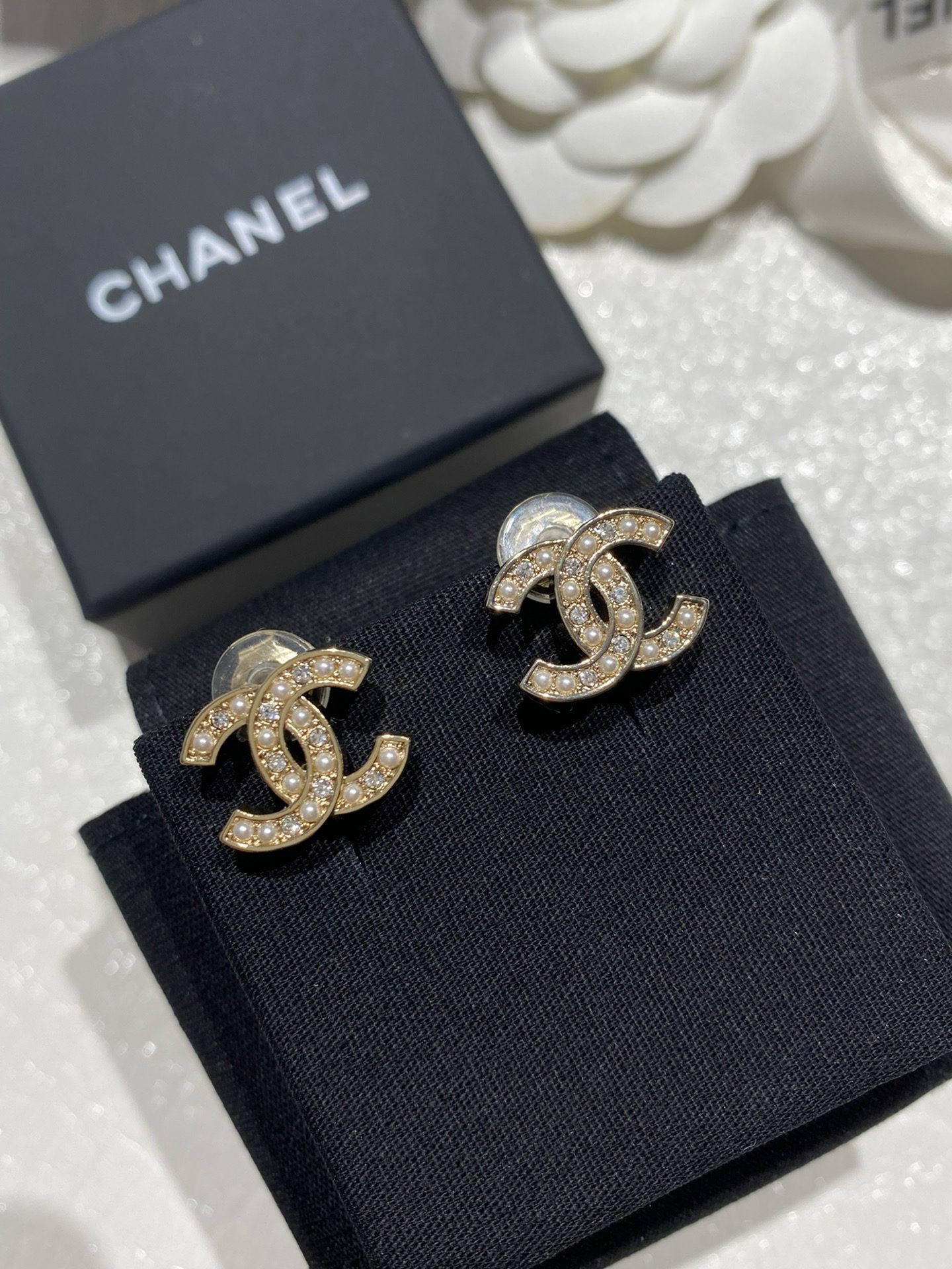 Chanel Earrings view 5