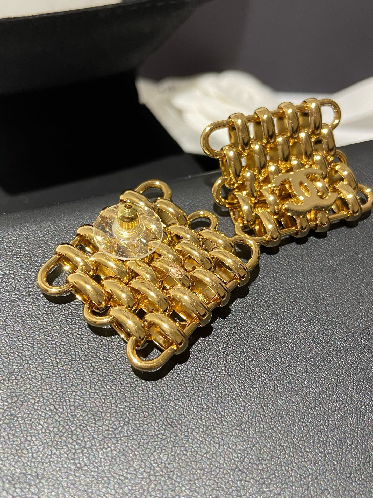 Chanel Earrings view 10