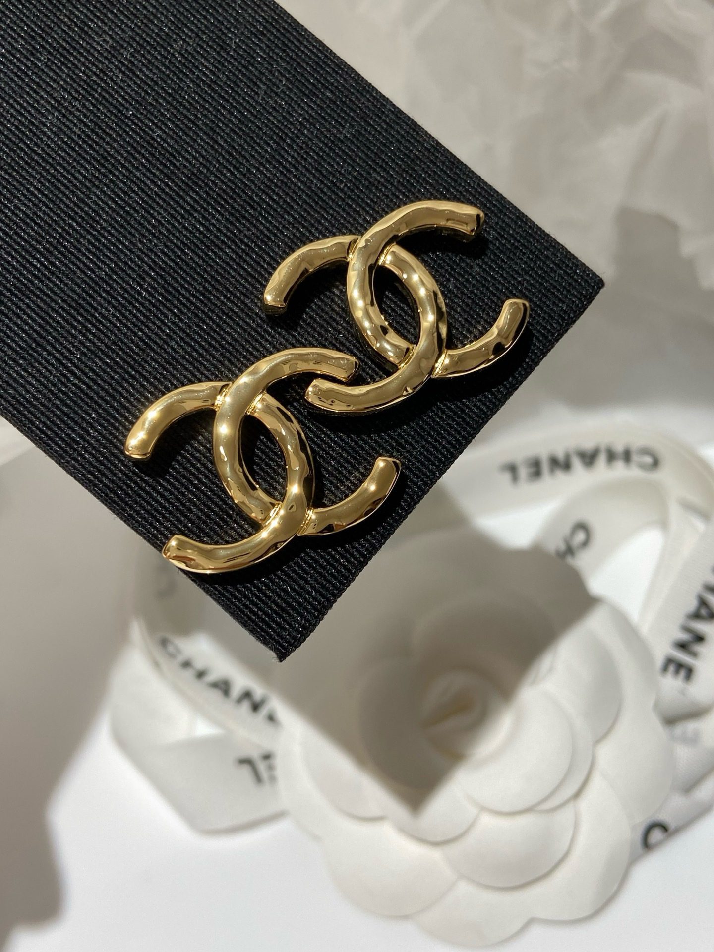 Chanel Earrings view 8