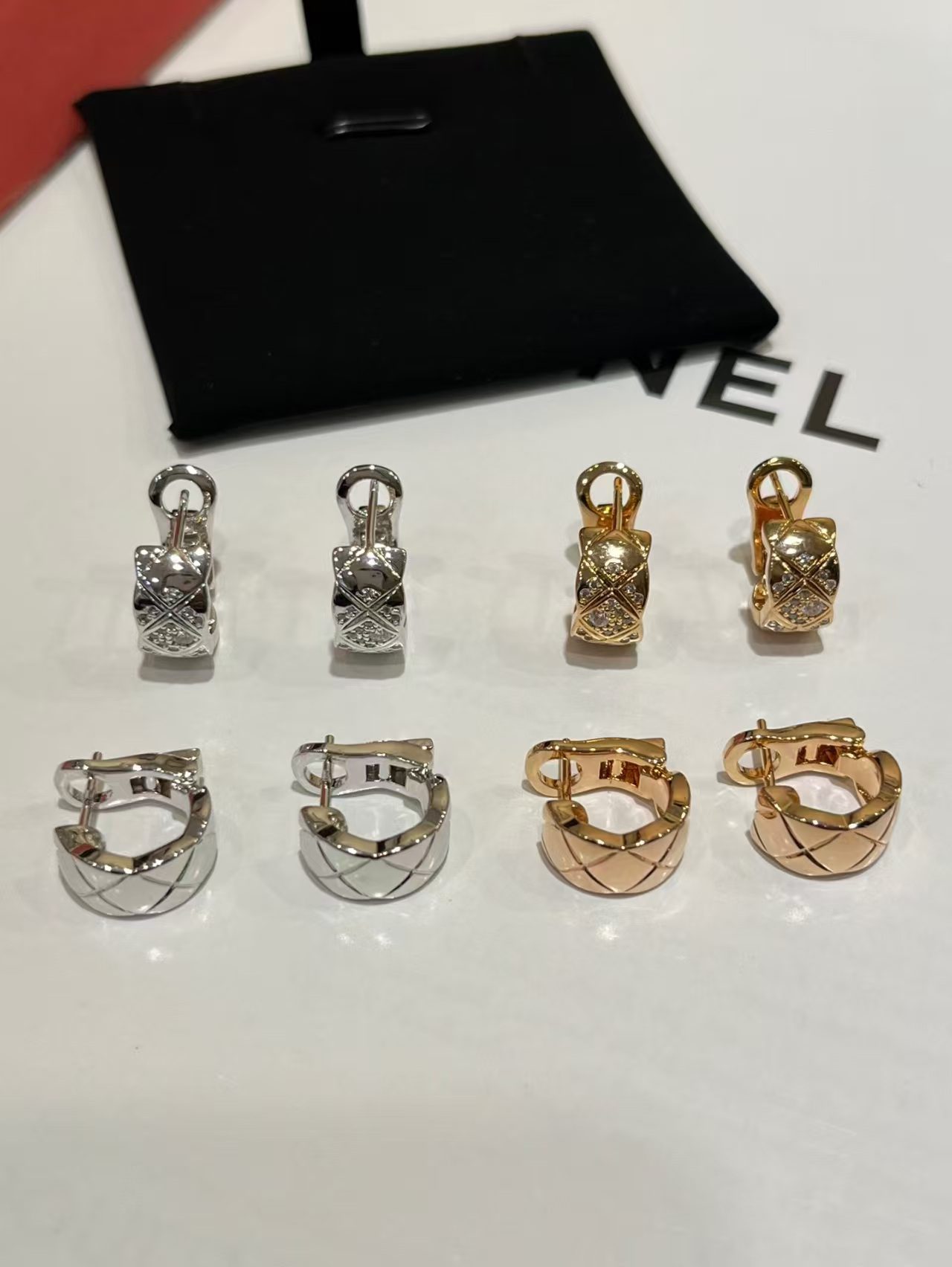 Chanel COCO Earrings view 3