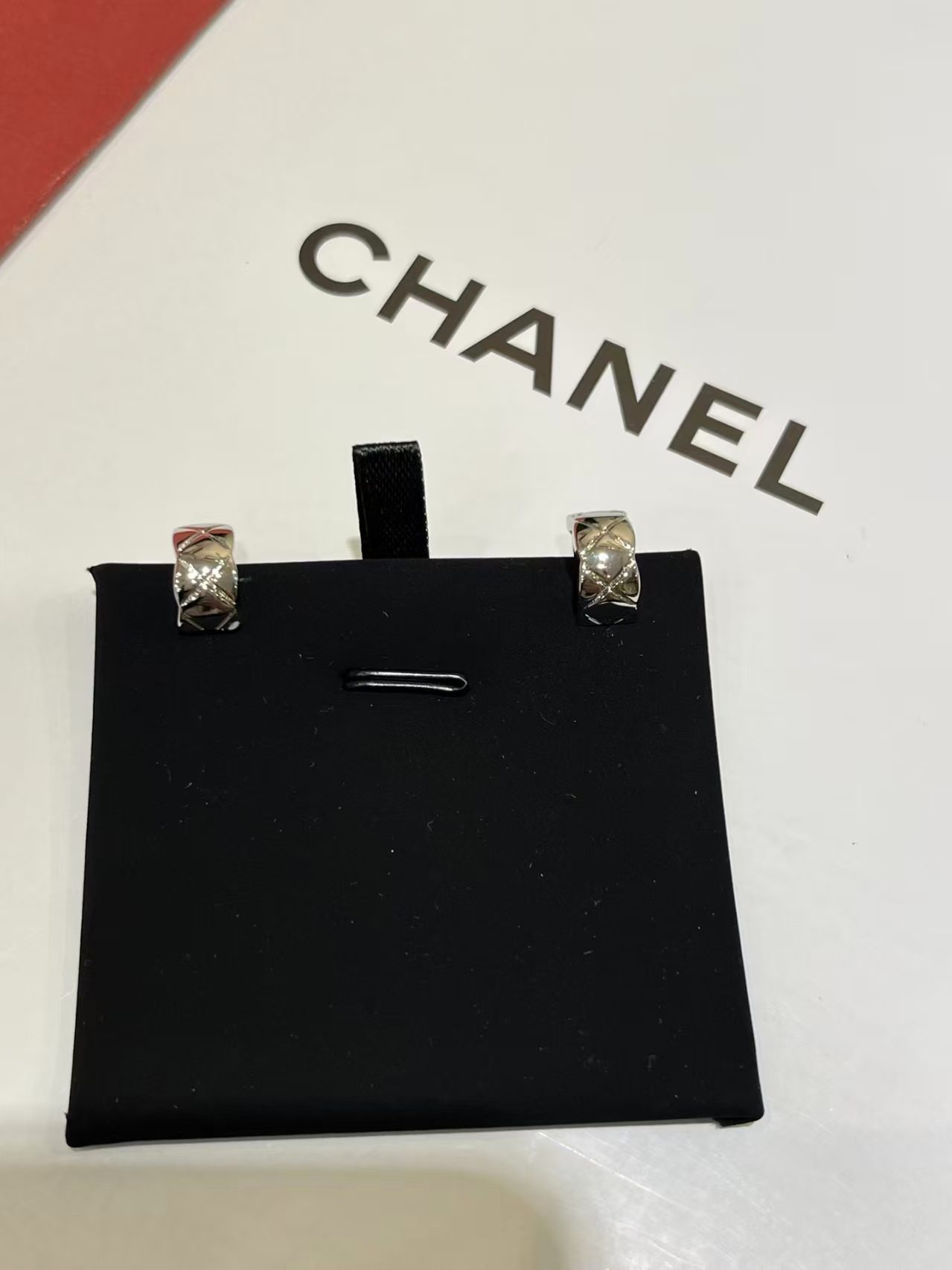 Chanel COCO Earrings view 8