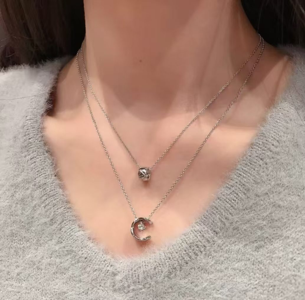 Chanel COCO Ice moon necklace view 1