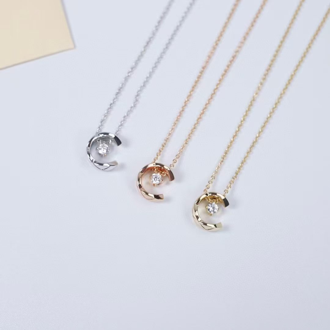 Chanel COCO Ice moon necklace view 3
