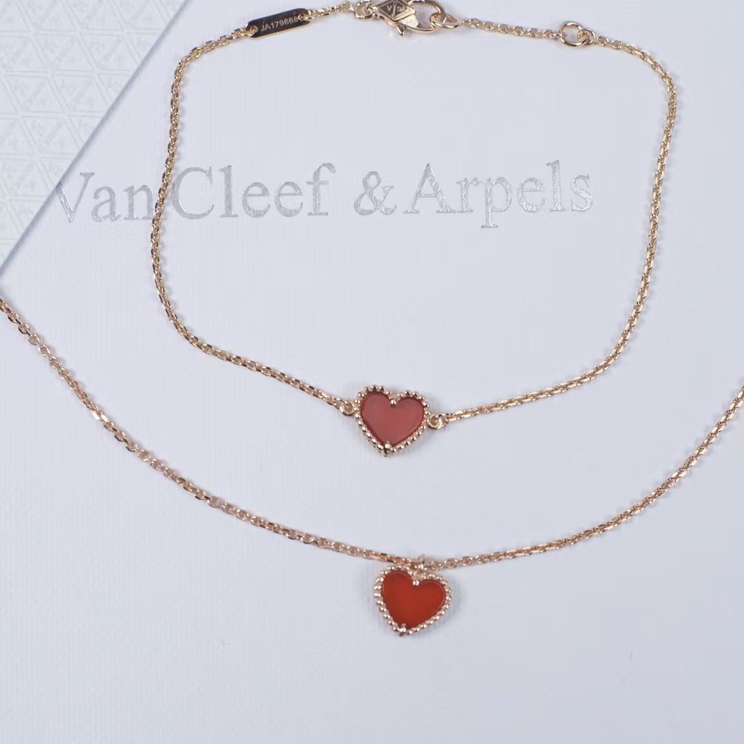 Van Cleef & Arpels Love necklace view 2