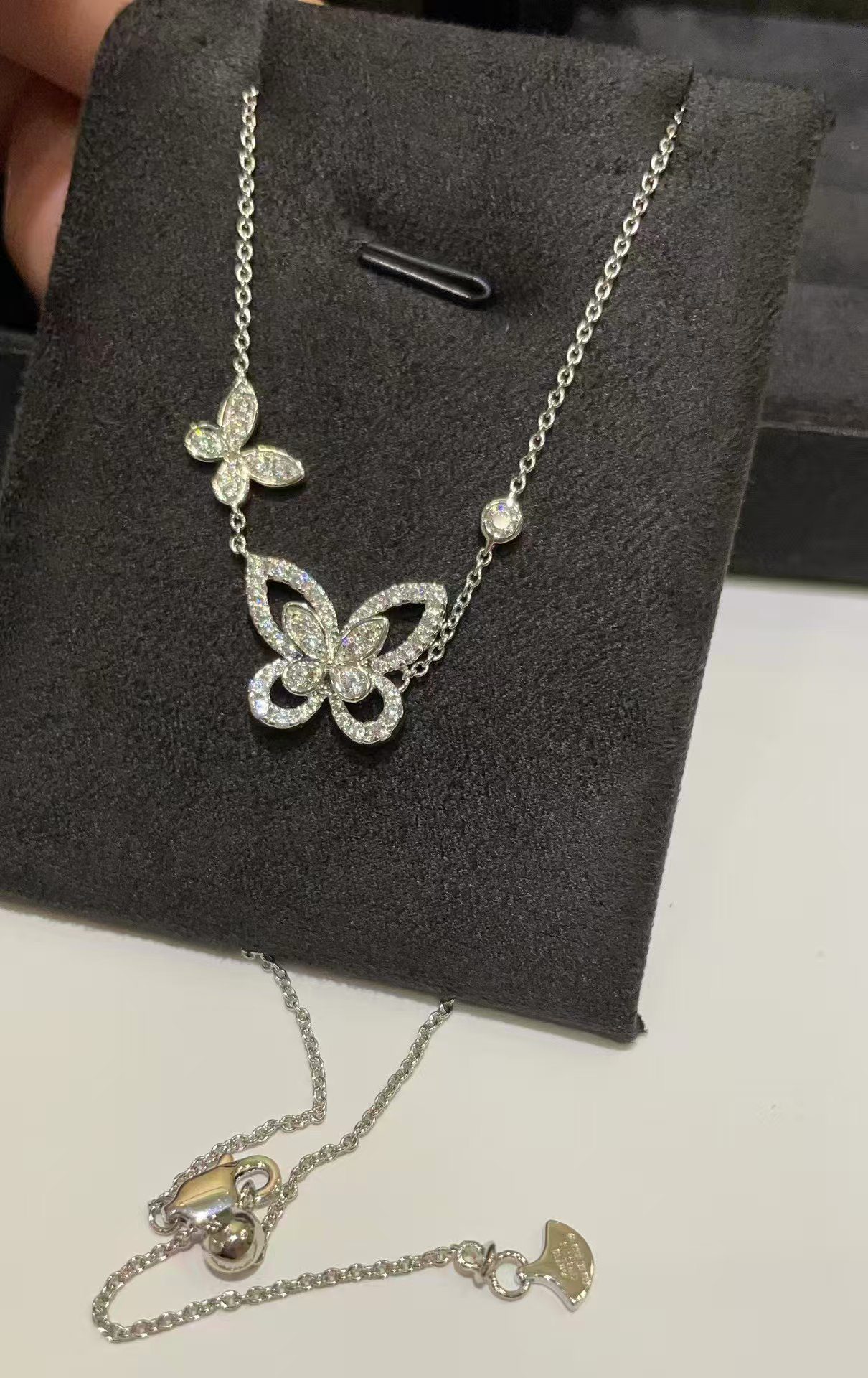 Graff Butterfly necklace view 5