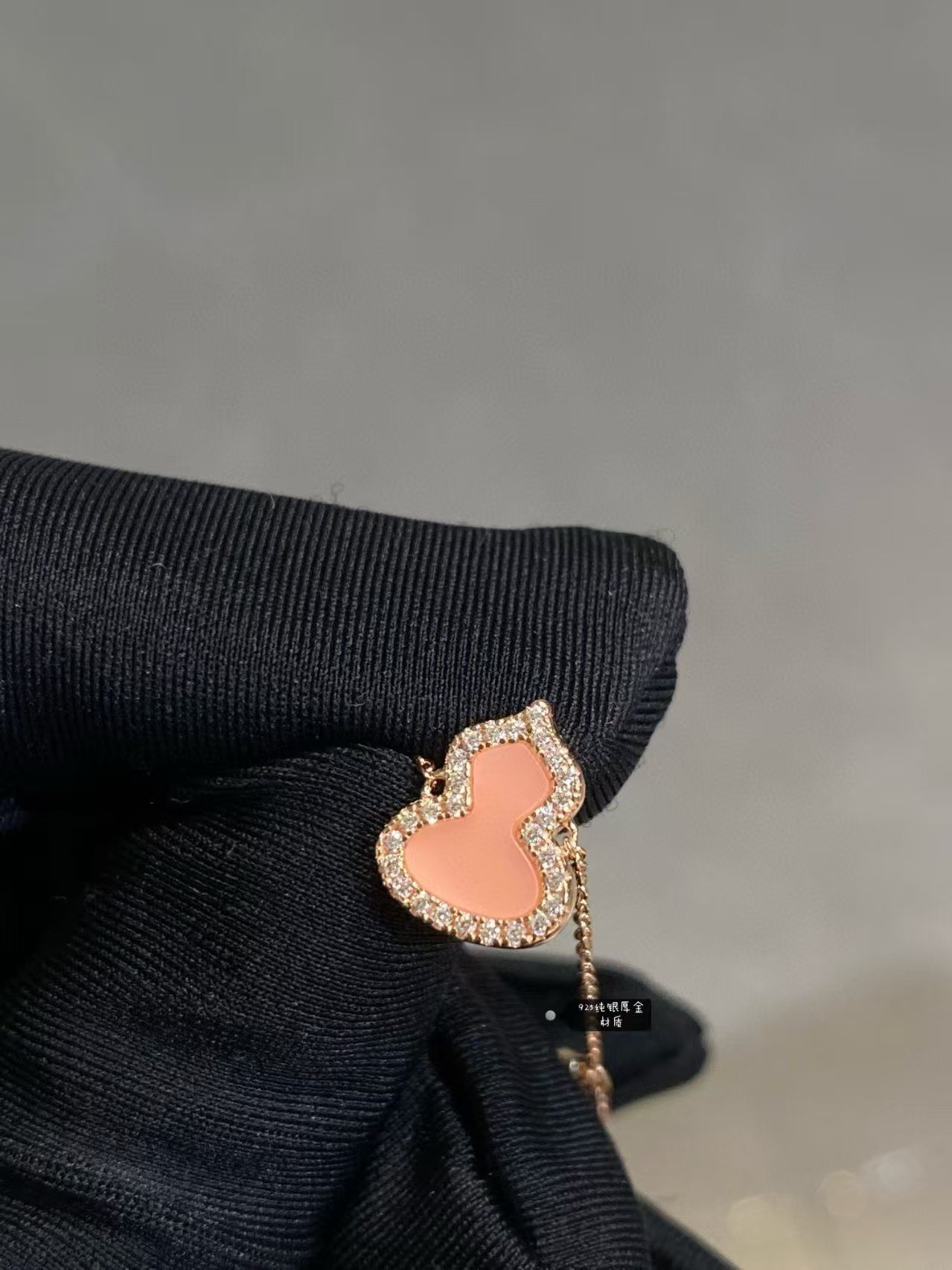 Qeelin Gourd Bracelet view 4