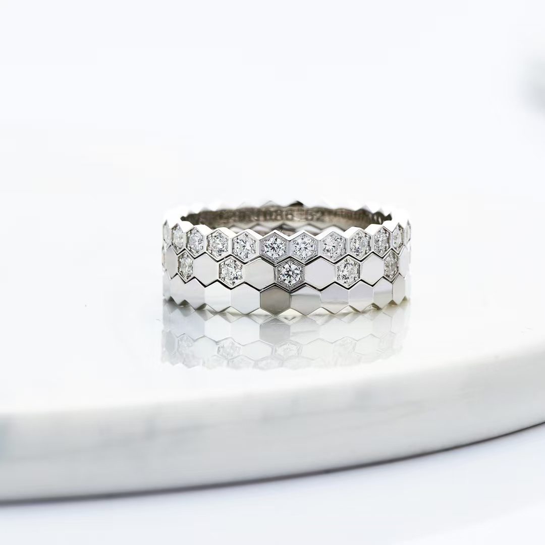 Chaumet BEE DE Ring view 11