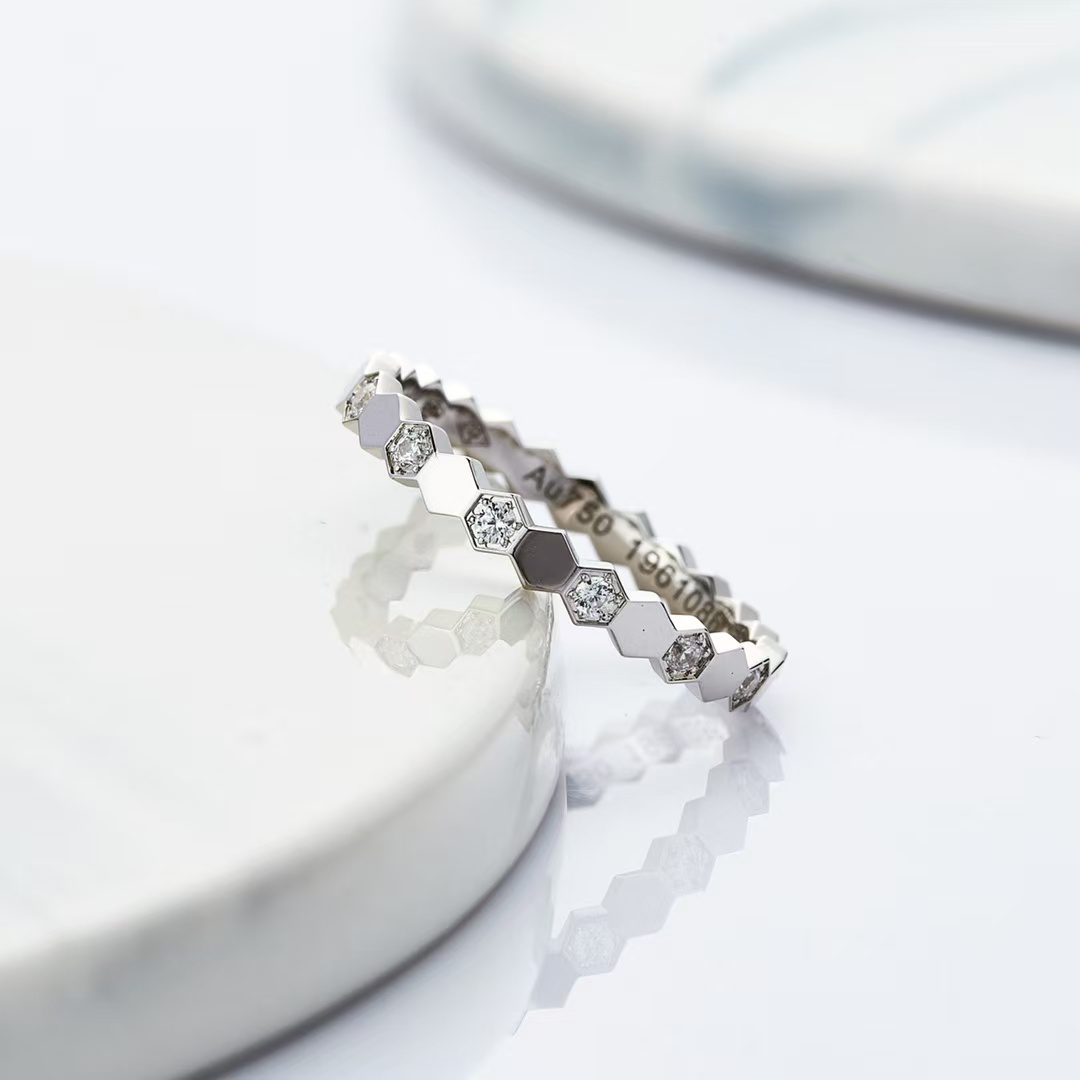 Chaumet BEE DE Ring view 17