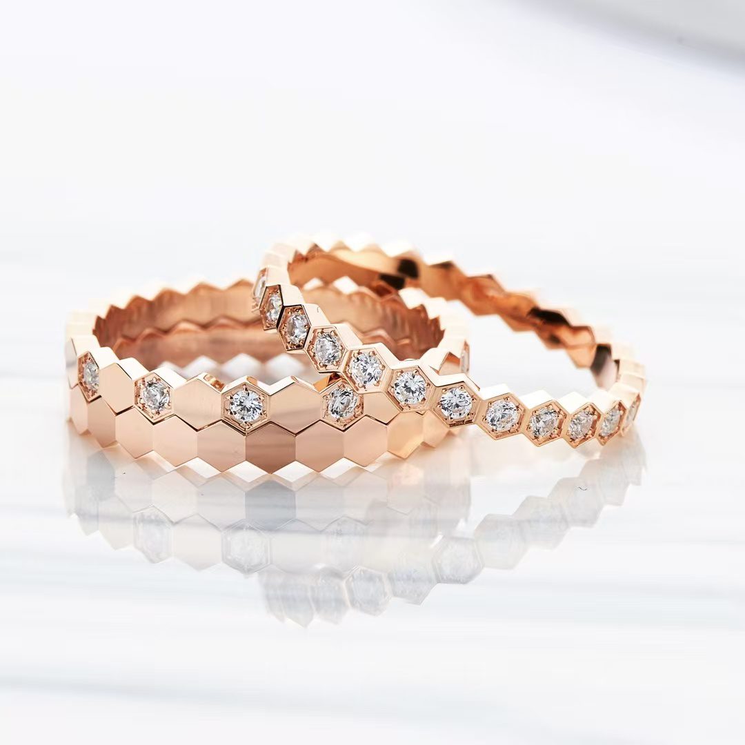 Chaumet BEE DE Ring view 3