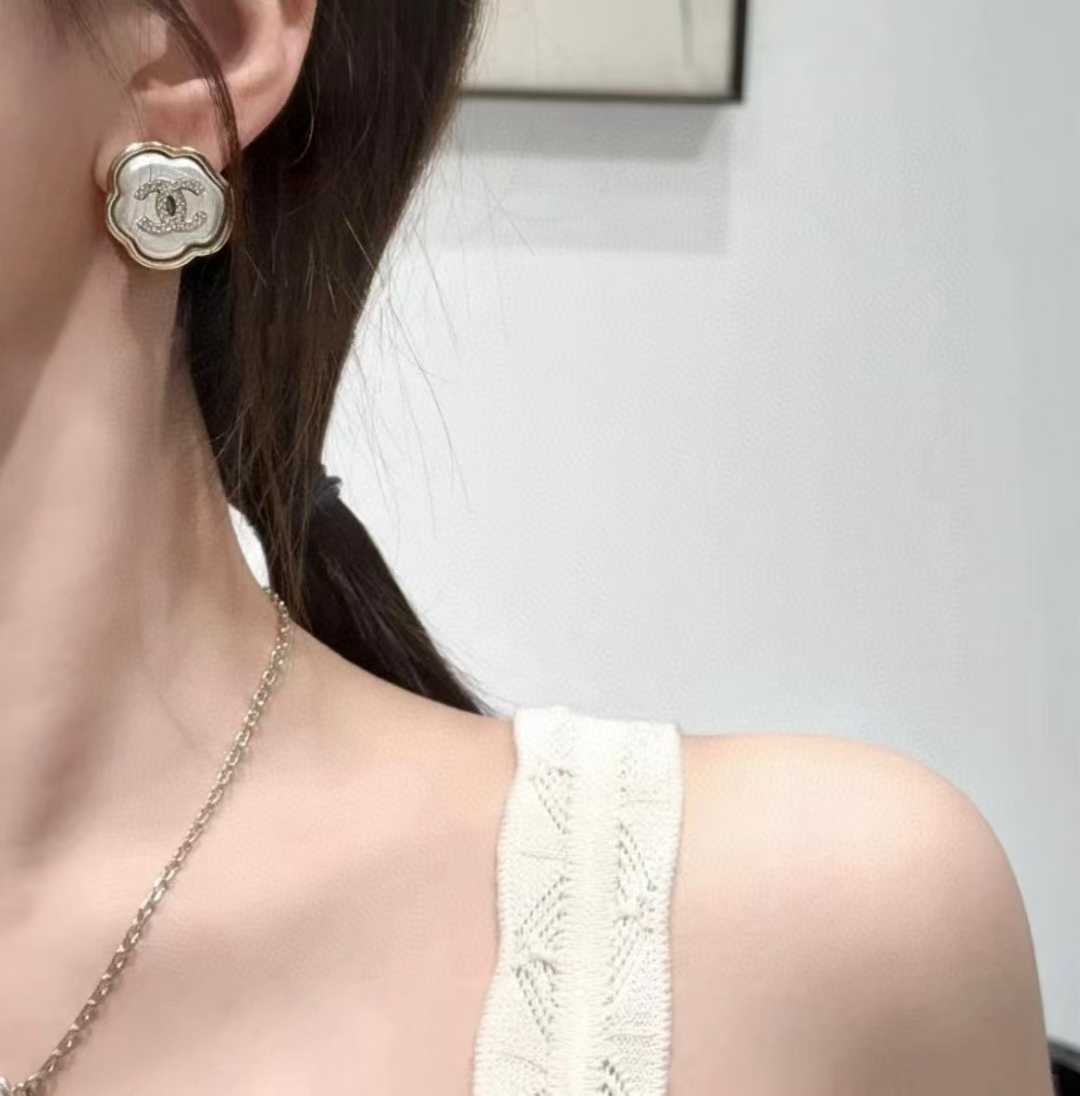 Chanel Earrings view 1