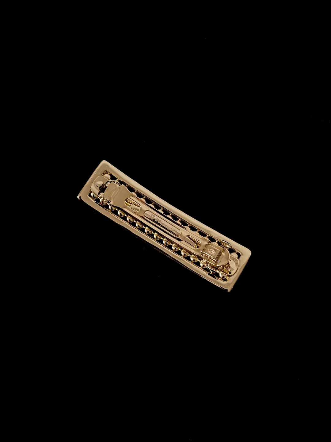 Chanel Pearl hairpin view 4