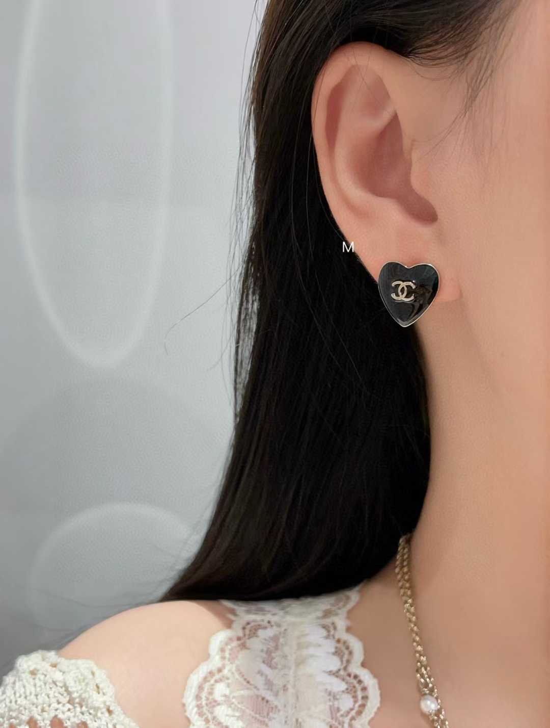 Chanel Earrings view 1