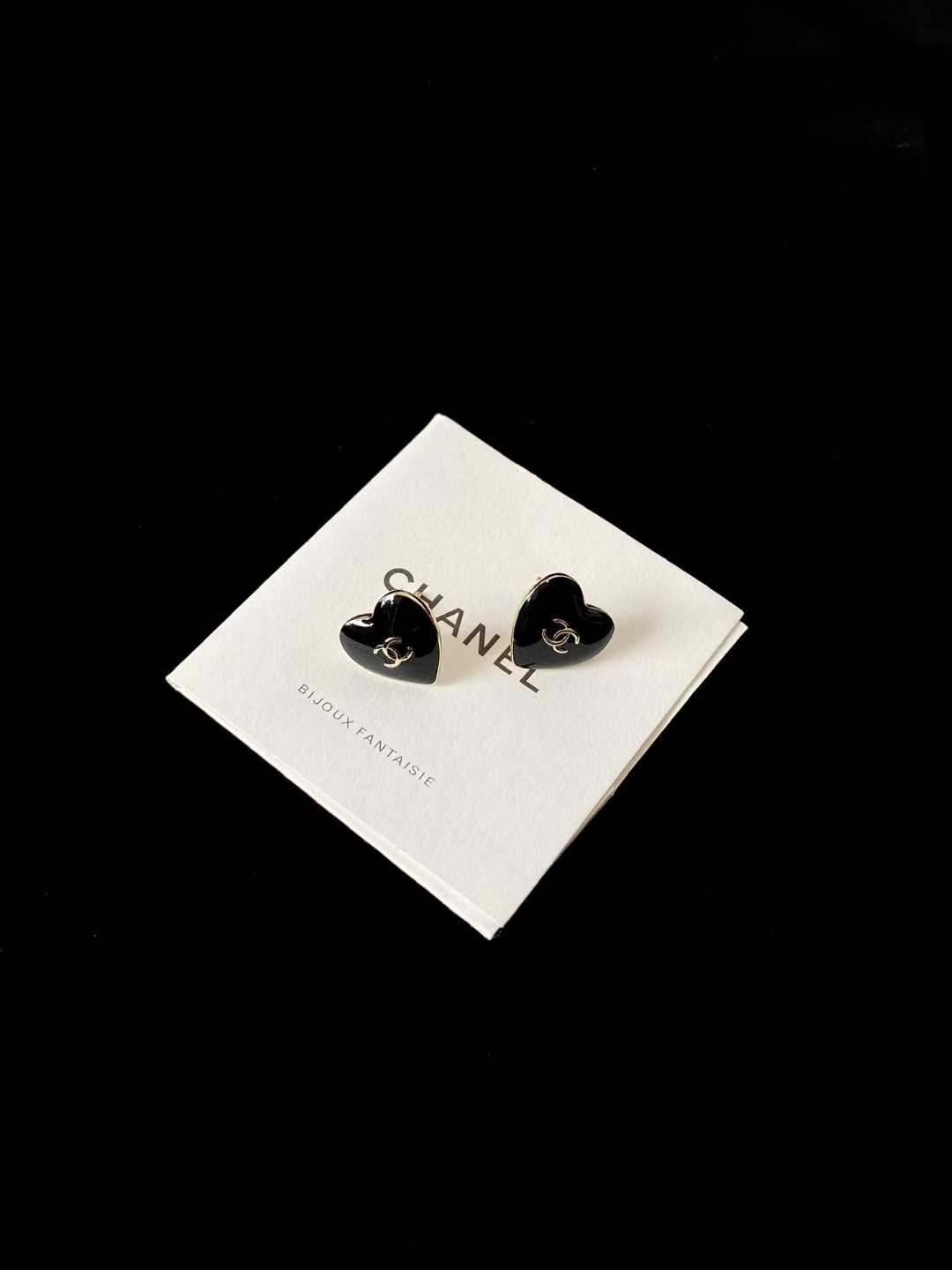Chanel Earrings view 3
