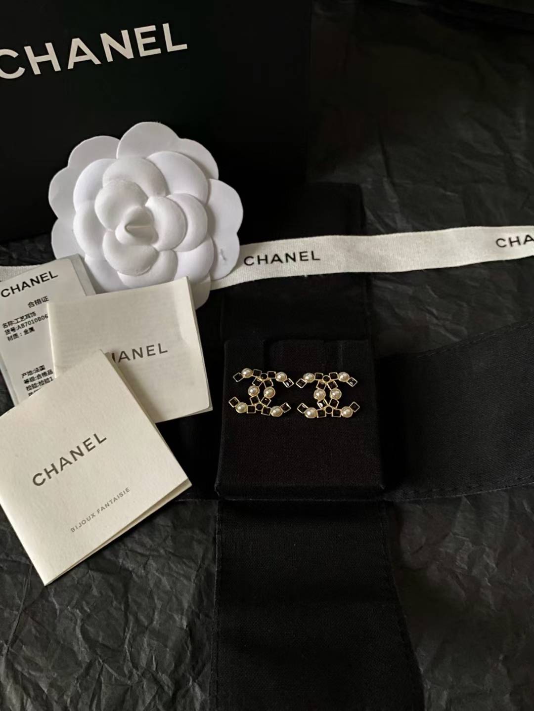 Chanel Earrings view 6