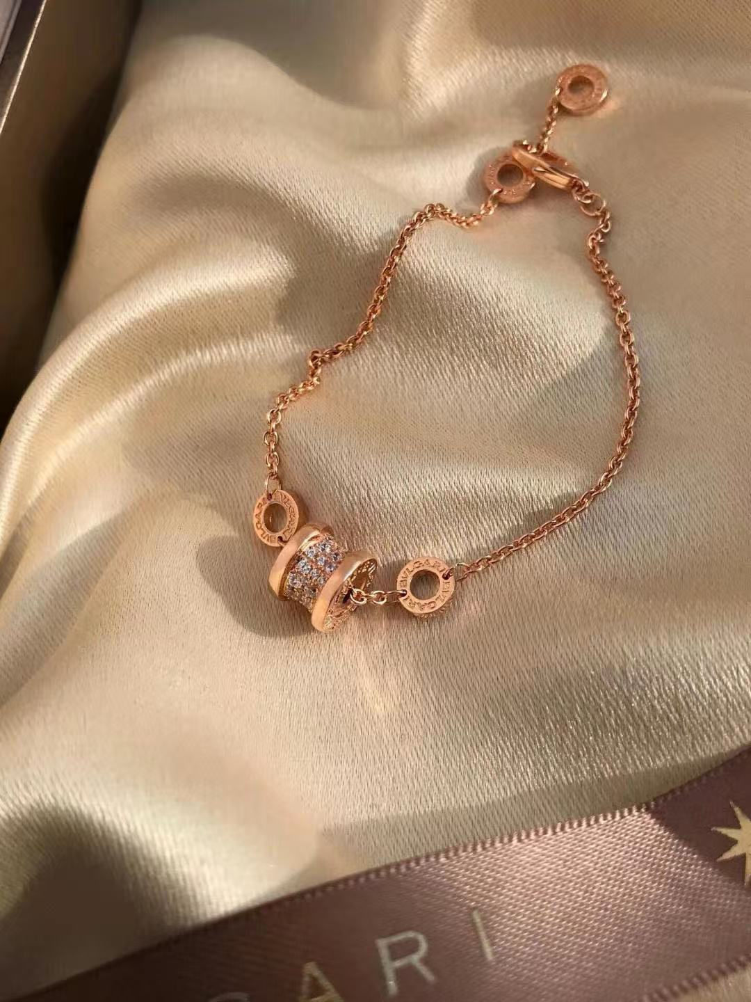 Bvlgari Bracelet view 3