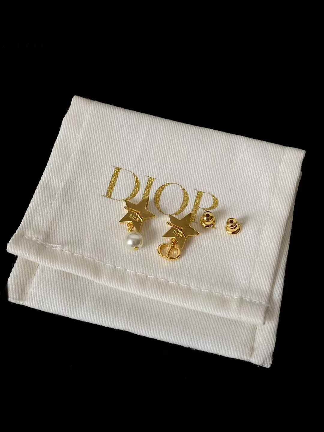 Dior Earrings view 5