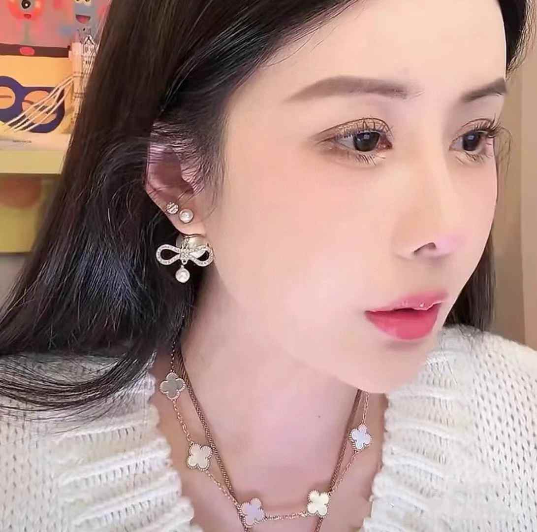 Dior Earrings view 5